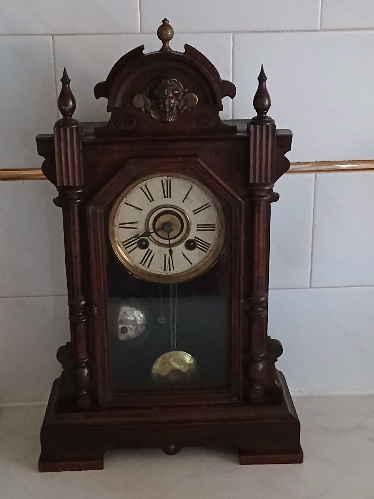 Aparte Antieke Duitse Tafelklok (Uhrenfabrik Teutonia), Antiek en Kunst, Ophalen of Verzenden