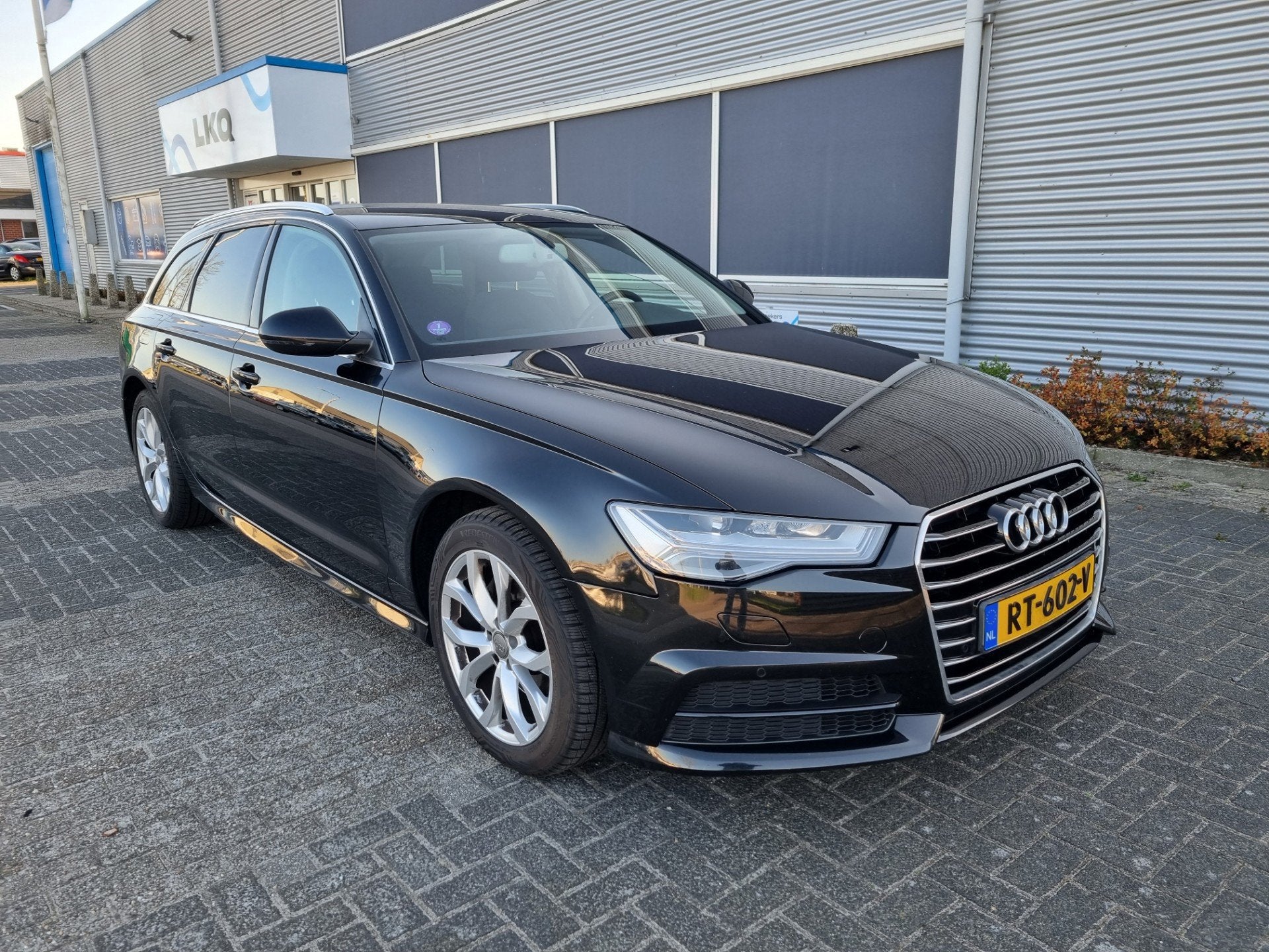 Audi A6 Avant 1.8 TFSI ultra Advance Automaat NAV.+ Clima Bj, Auto's, Audi, Euro 6, Automatische klimaatregeling, Zwart, Origineel Nederlands