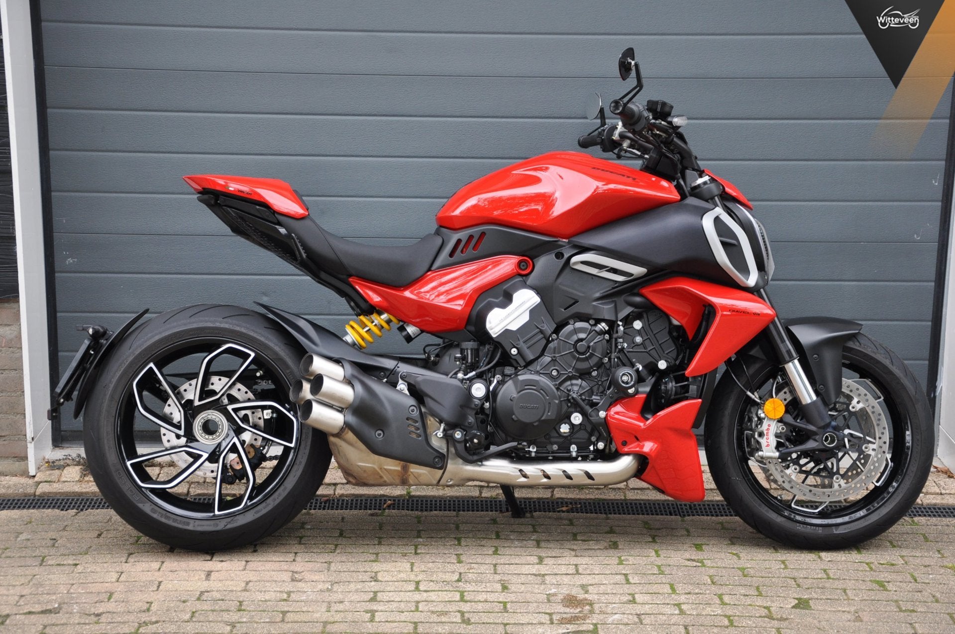 Ducati Diavel V4 Zeer nette motor, Traction Control, Bedrijf, Meer dan 35 kW, Overig
