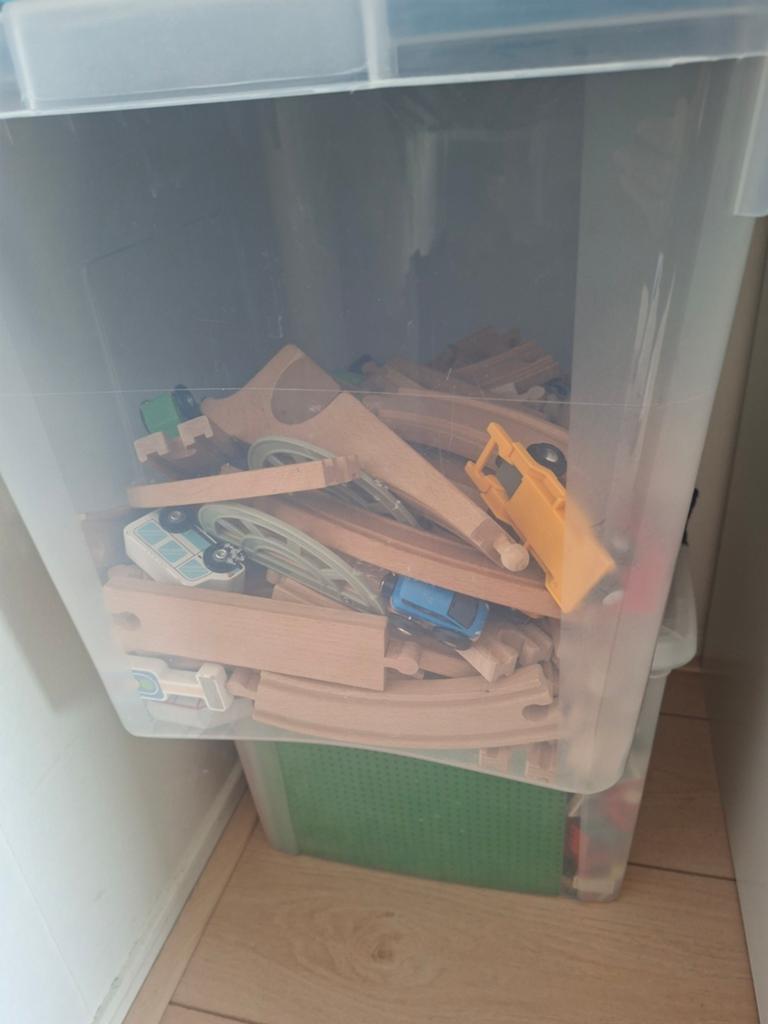 Grote set houten treinbaan, Ophalen, Zo goed als nieuw