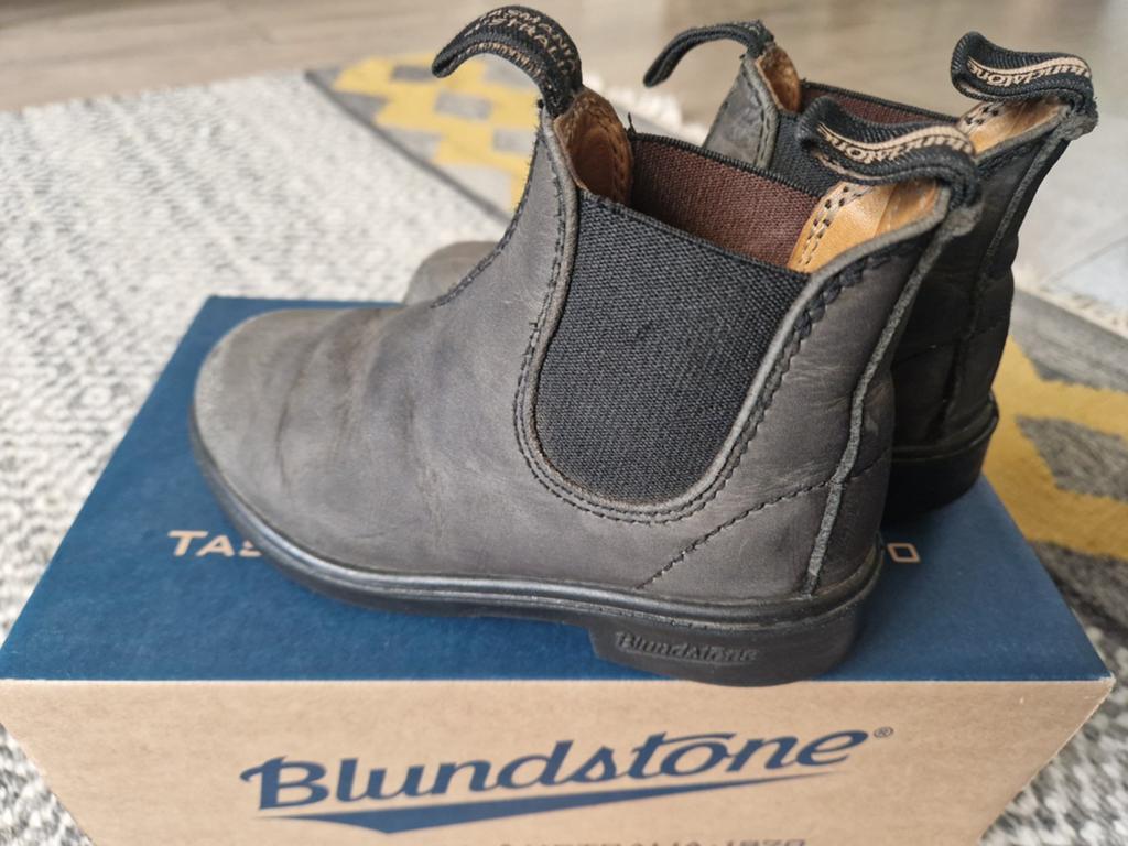 Blundstone kinderlaarzen - Maat 28, Gebruikt, Jongen of Meisje, Ophalen of Verzenden, Laarzen
