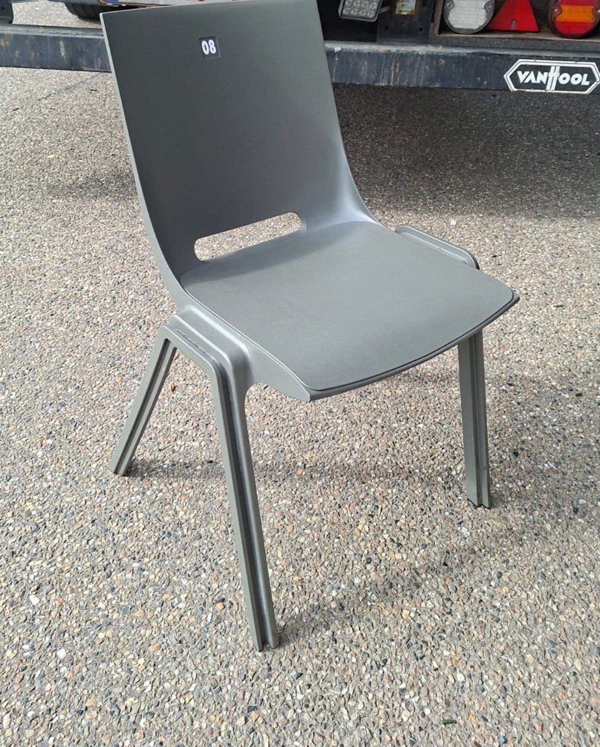 Partij horeca theater kerk kantine stapelstoelen stackchairs, Ophalen, Zo goed als nieuw, Bruin, Vijf, Zes of meer stoelen