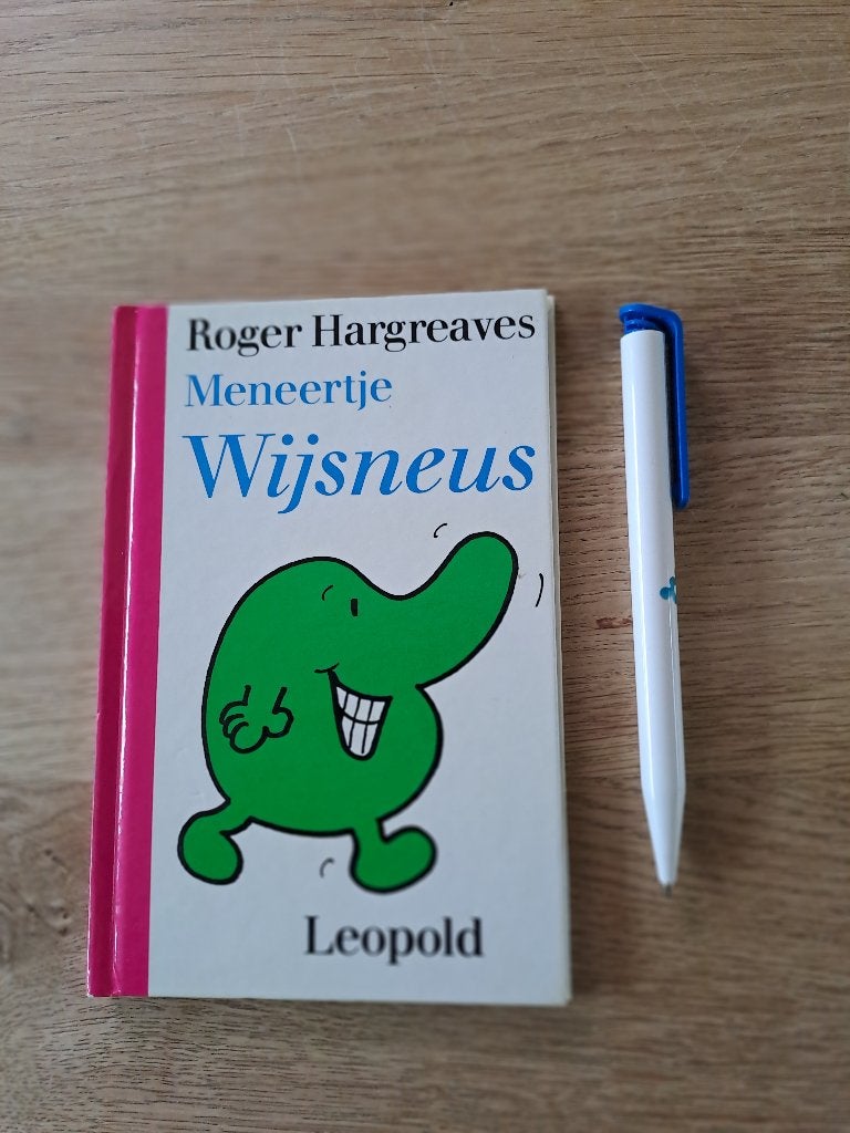 MENEERTJE WIJSNEUS. ROGER HARGREAVES. HARDCOVER, Boeken, Gelezen, Fictie algemeen, Jongen of Meisje, Roger Hargreaves