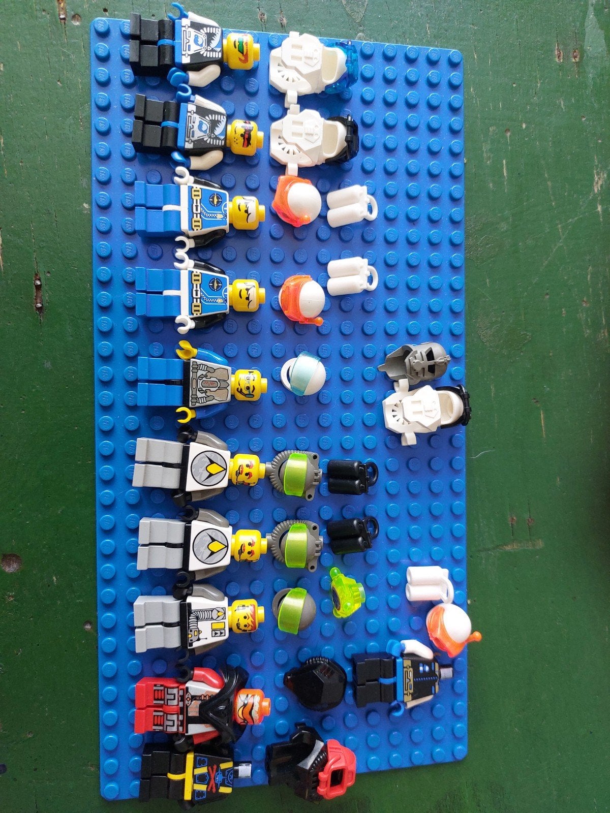 lego vintage space minifiguren jaren 90, Lego, Ophalen of Verzenden, Zo goed als nieuw, Inclusief accessoires