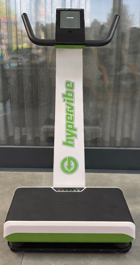 Trainen met een HyperVibe 14G professionele trilplaat., Sport en Fitness, Ophalen, Zo goed als nieuw, Benen, Trilplaat