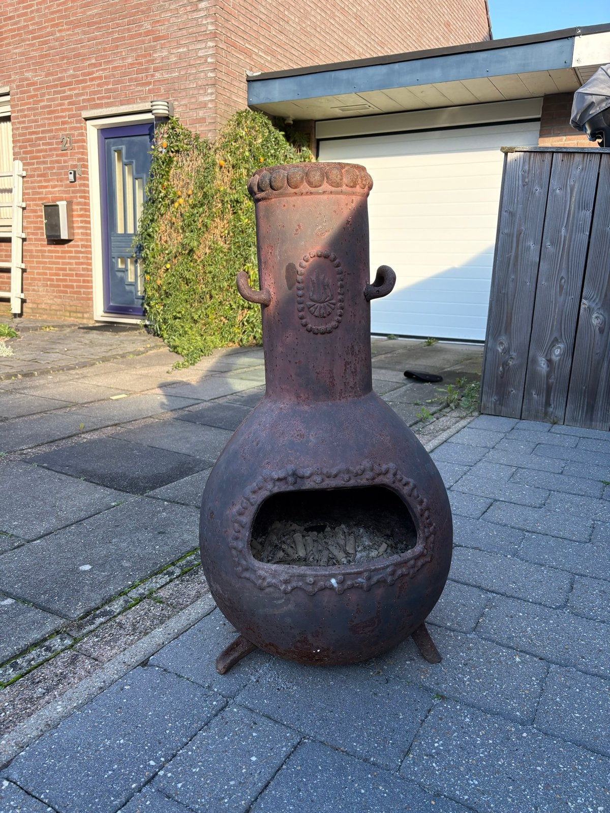 Robuuste gietijzeren vuurkorf/vuurton voor buiten, Ophalen of Verzenden, Gebruikt, Vuurkorf