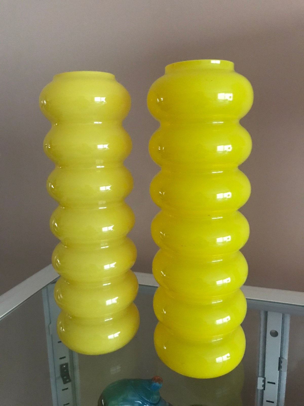 💛75€ p stuk Ikea Anne Nilsson Solstrale vazen vaas geel set, Ophalen of Verzenden, Geel, Glas