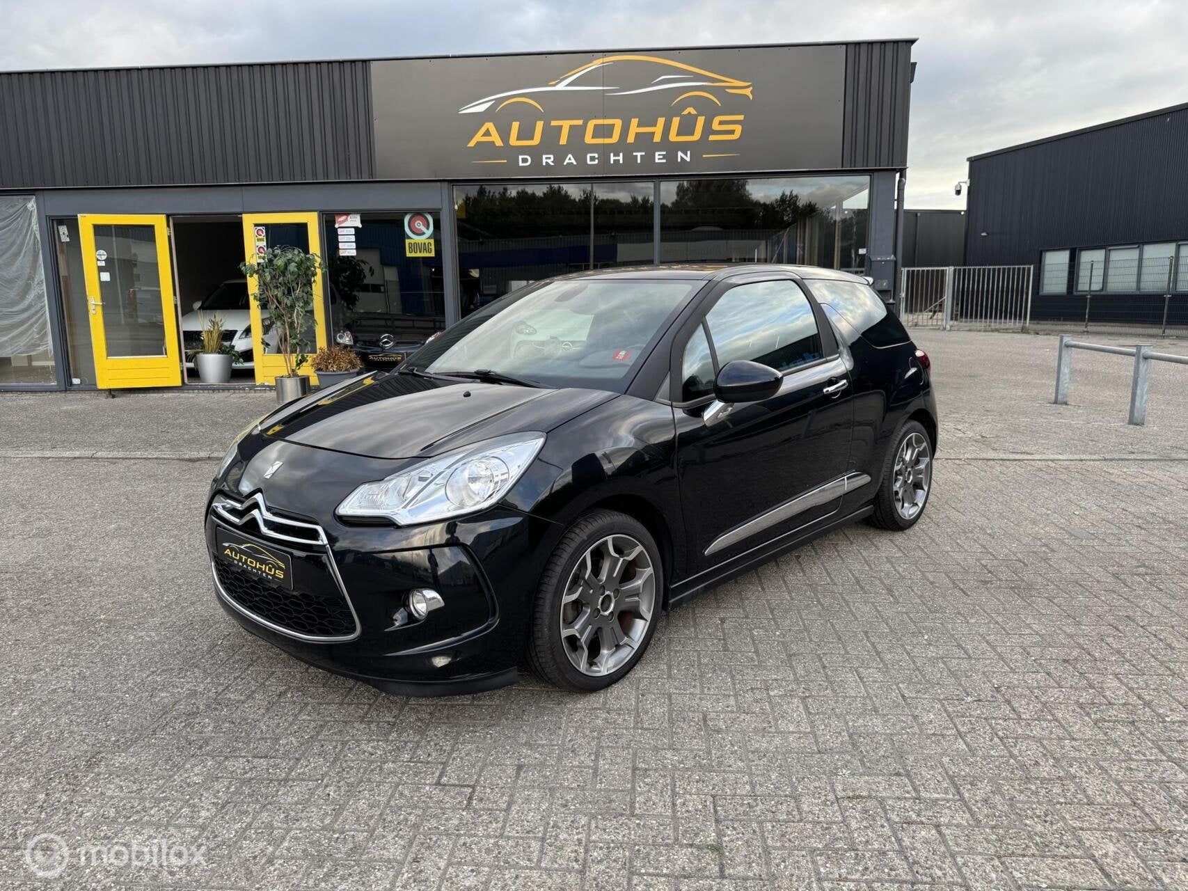 Citroen DS3 navi lm velgen cruise clima 97732 km 1.6 THP, Auto's, Voorwielaandrijving, Gebruikt, Zwart, 4 cilinders