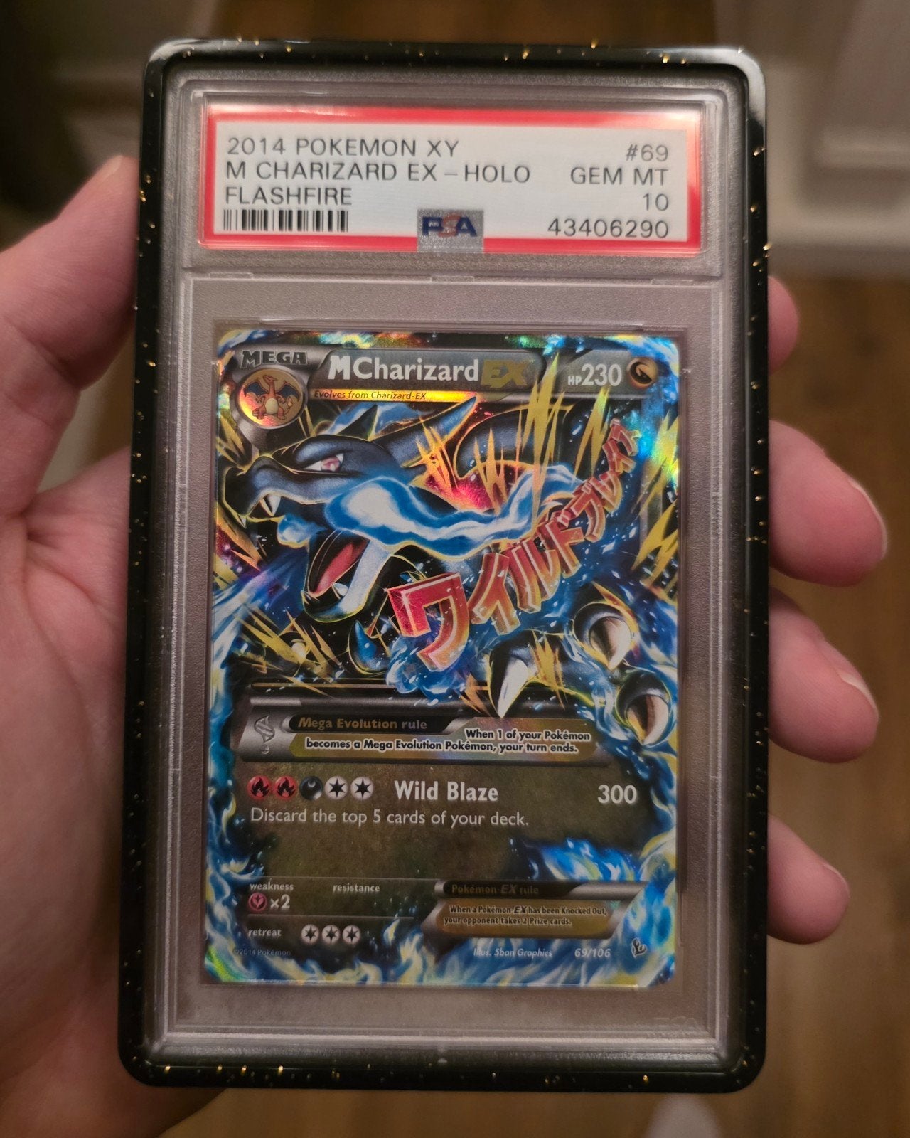 M Charizard EX #69 - Holo Flashfire PSA 10 (2014), Ophalen of Verzenden, Zo goed als nieuw, Losse kaart, Foil