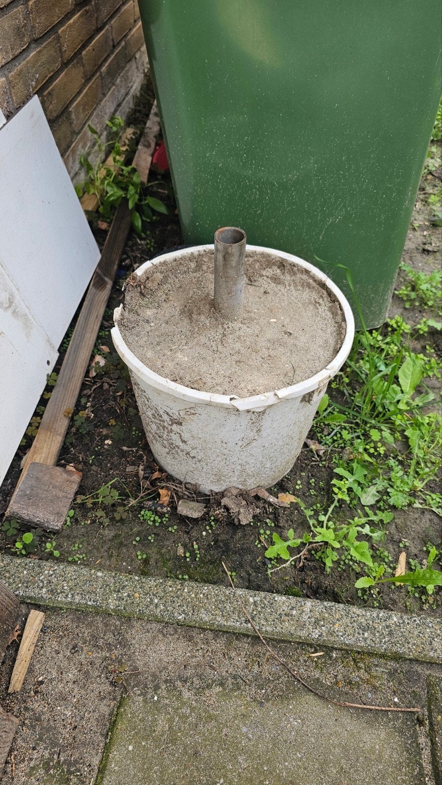 Parasolvoet van kunststof, gevuld met cement, Kunststof, Gebruikt, Rond, Minder dan 40 cm