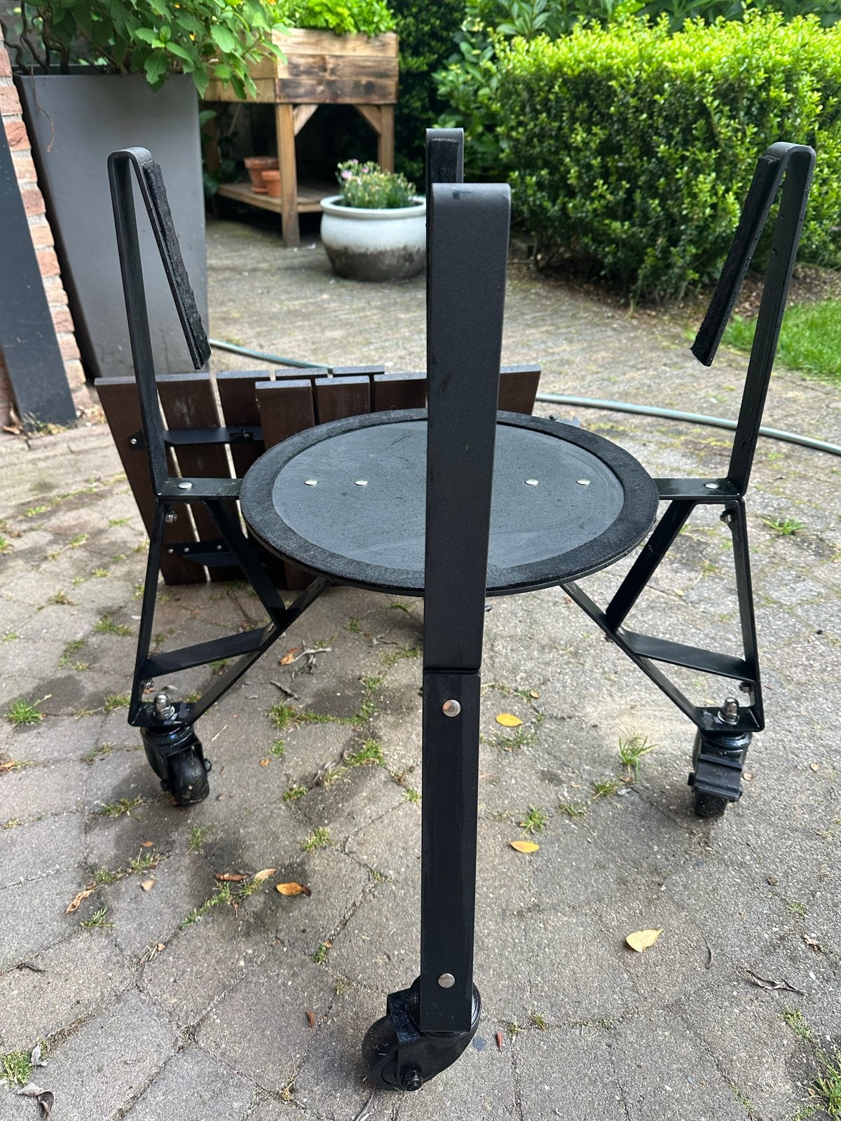 Verrijdbaar onderstel voor kamado L met zijtafels en hoes, Ophalen of Verzenden, Gebruikt, Rond, Hout