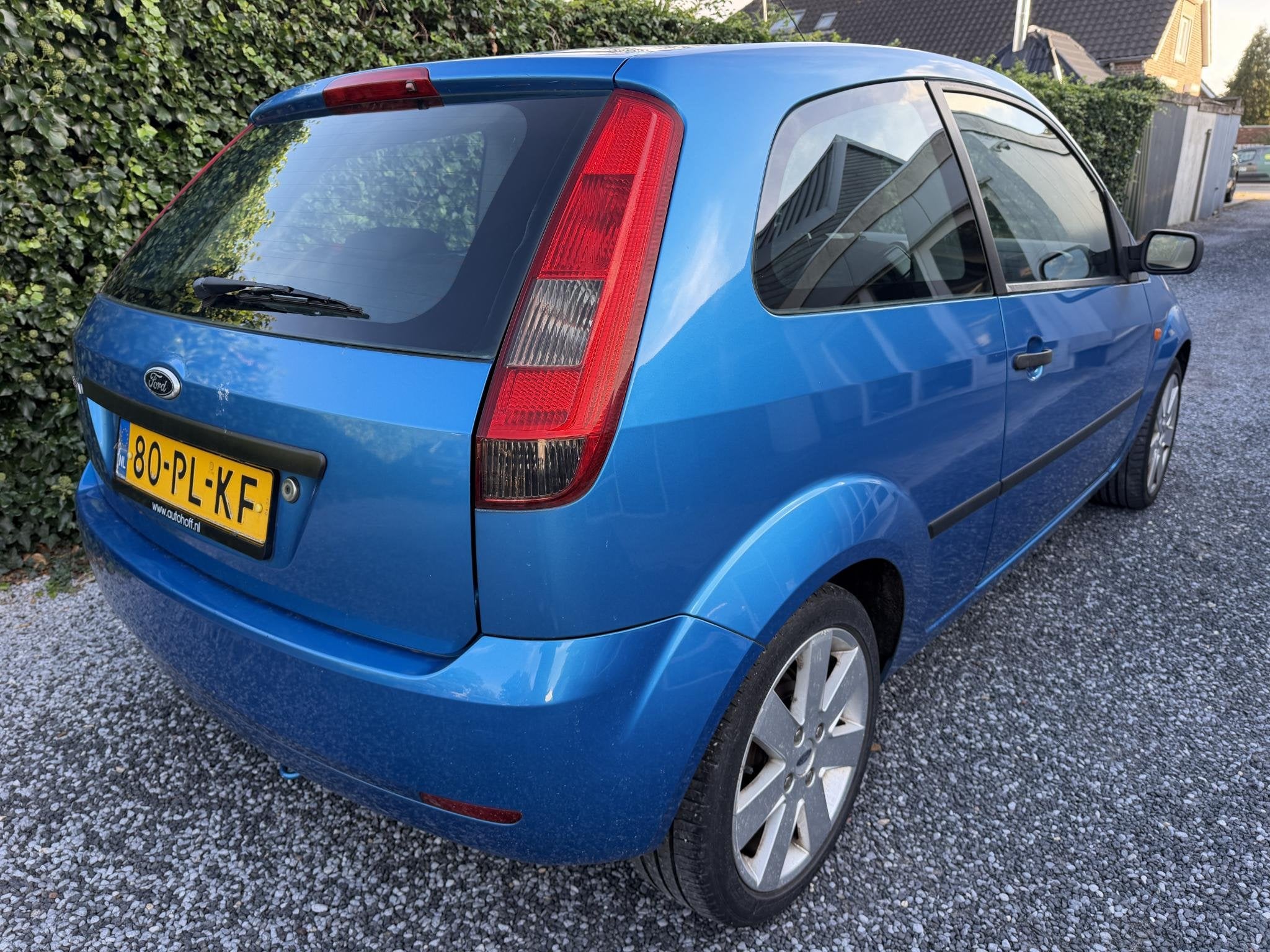 Foto 3 van Ford Fiesta 1.3 Futura | Airco | Elekt. Ramen | LMV | APK to