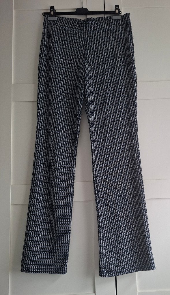 Modström broek zwart met ruitpatroon | Maat L, Maat 38/40 (M), Zwart, Ophalen of Verzenden, Zo goed als nieuw