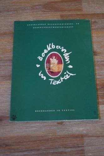 *Diverse schrijvers - Boekbanden in textiel, Boeken, Verzenden, Zo goed als nieuw, Mode algemeen