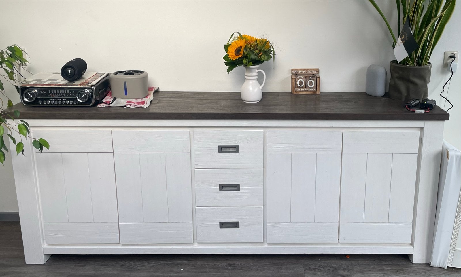 Stijlvol dressoir, Huis en Inrichting, Ophalen, Gebruikt, 200 cm of meer, Met lade(s)