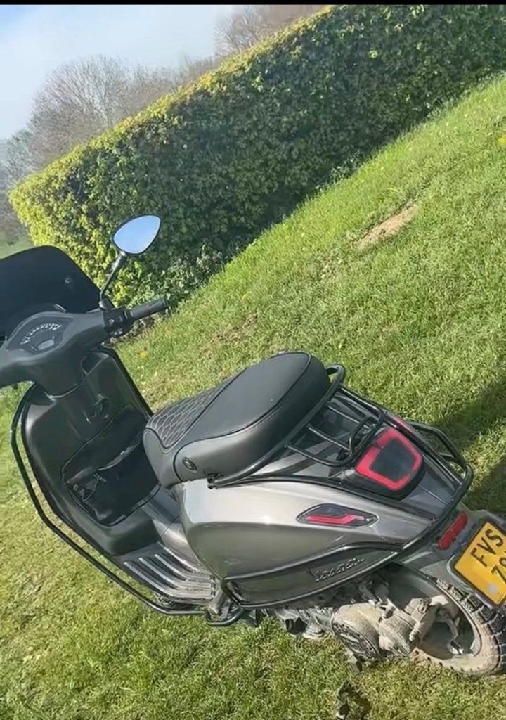 vespa, Ophalen, Maximaal 45 km/u, Vespa S, Zo goed als nieuw