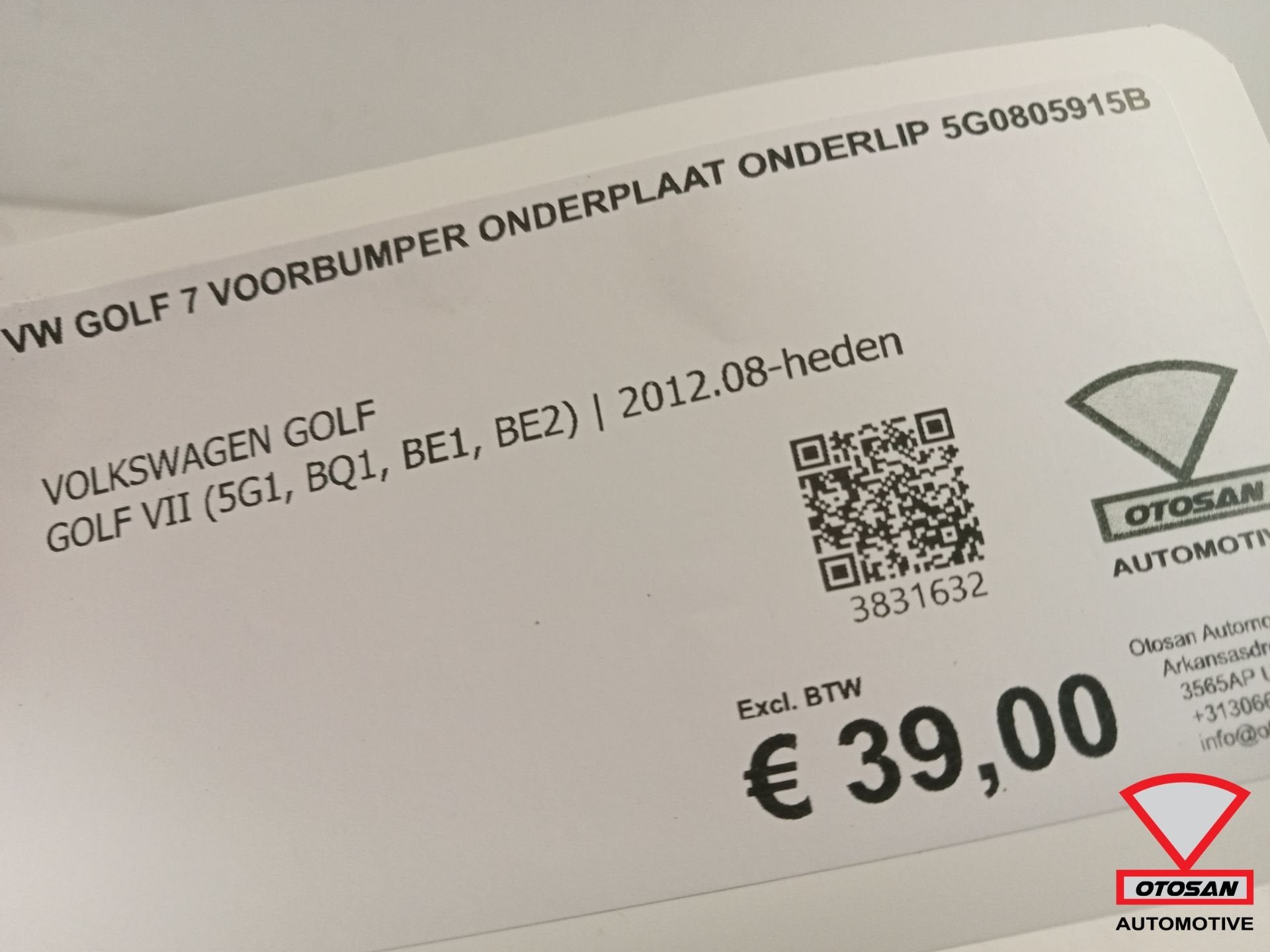 VW Golf 7 Voorbumper Onderplaat Onderlip 5G0805915B, Auto-onderdelen, Gebruikt, Volkswagen, Volkswagen AG, Bumper