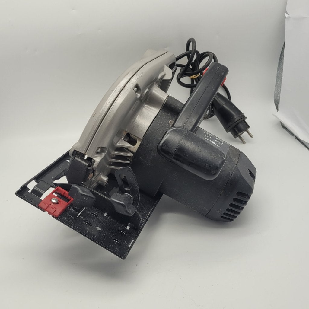 Skil 5266 Cirkelzaag 66mm 1250W - In Goede Staat, Skil, Gebruikt, Support@skil.com, 1000 Muirfield Drive, Suite 300, 
Schaumburg, IL 60173
USA