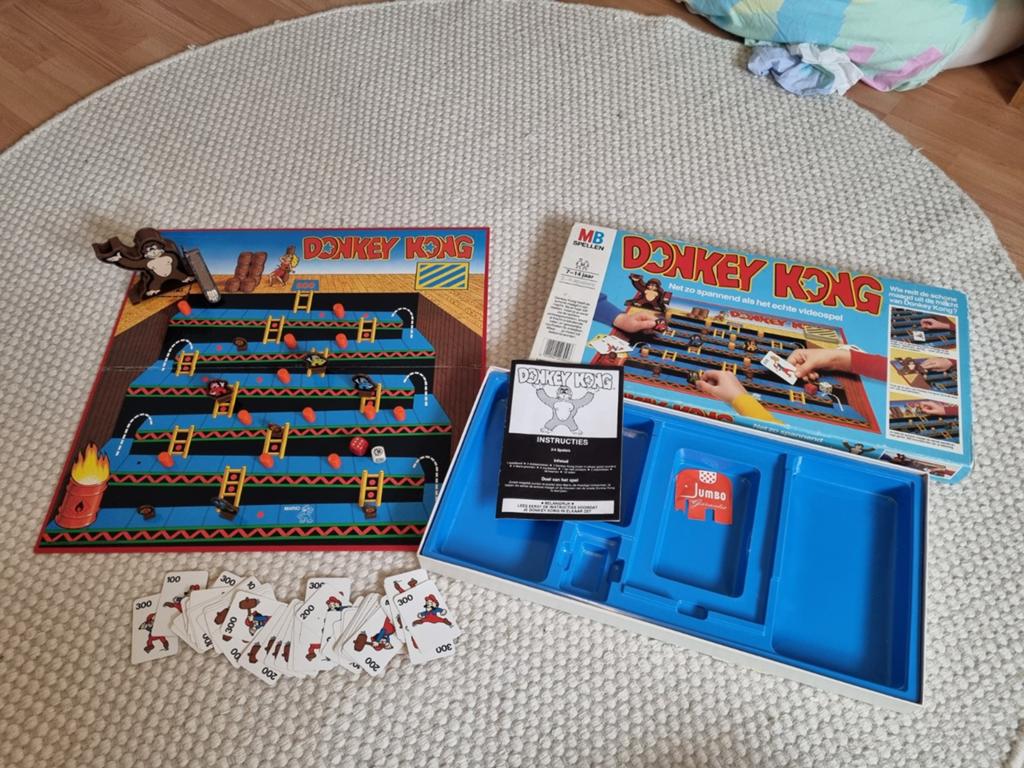 Vintage Donkey Kong MB Bordspel - Jaren '80 - Compleet, Drie of vier spelers, Ophalen of Verzenden, Gebruikt, MB Spellen