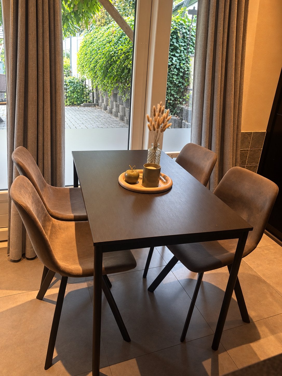 Eettafel met 4 stoelen - 110x67 cm, Huis en Inrichting, Gebruikt, 100 tot 150 cm, Vier personen, Rechthoekig