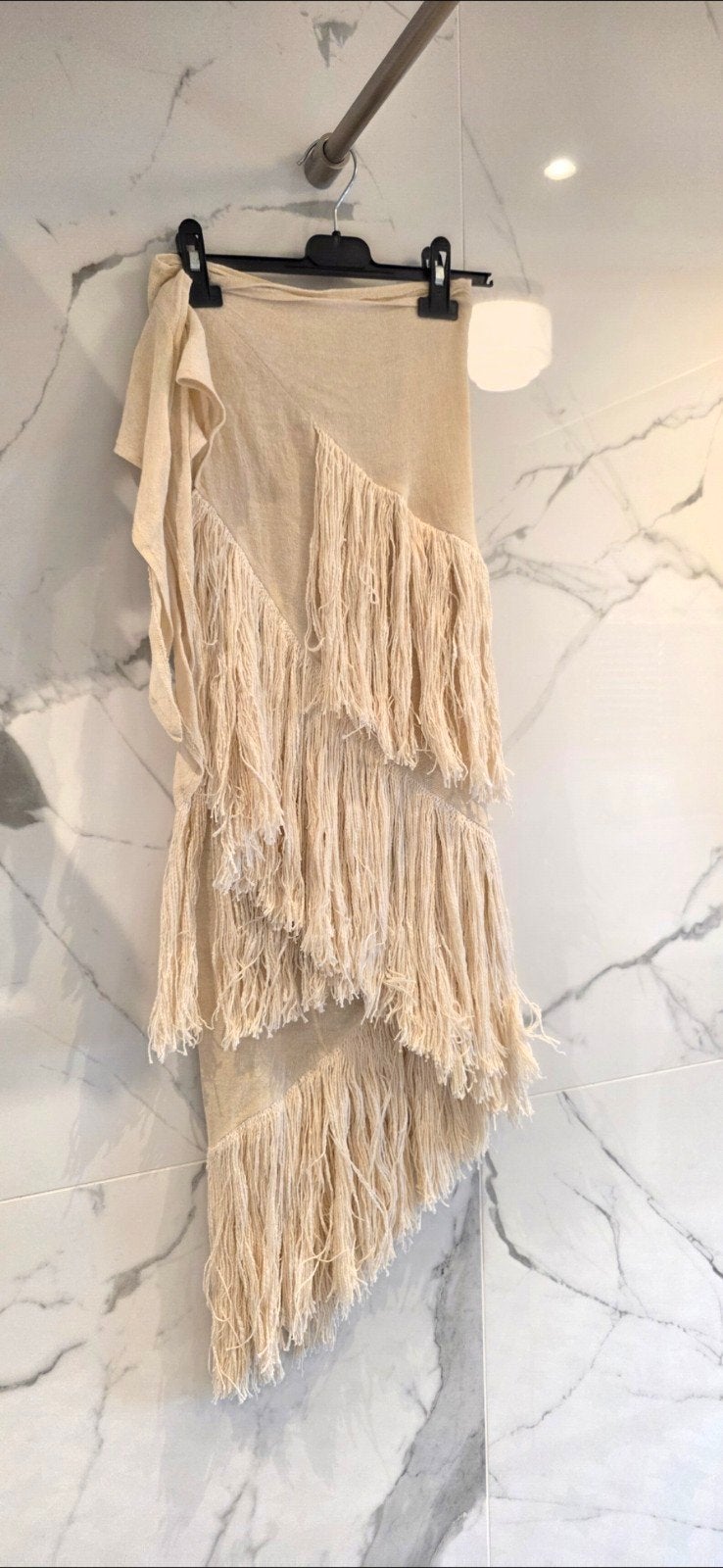 Ibizamode franje wikkelrok - Beige nieuw, Kleding | Dames, Ophalen of Verzenden, Nieuw, Beige, Boven de knie