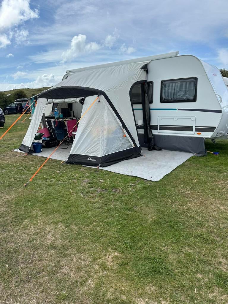 Dethleffs C’Joy 480 QLK, Caravans en Kamperen, Caravans, Dwarsbed, Particulier, Dethleffs, Tot en met 6