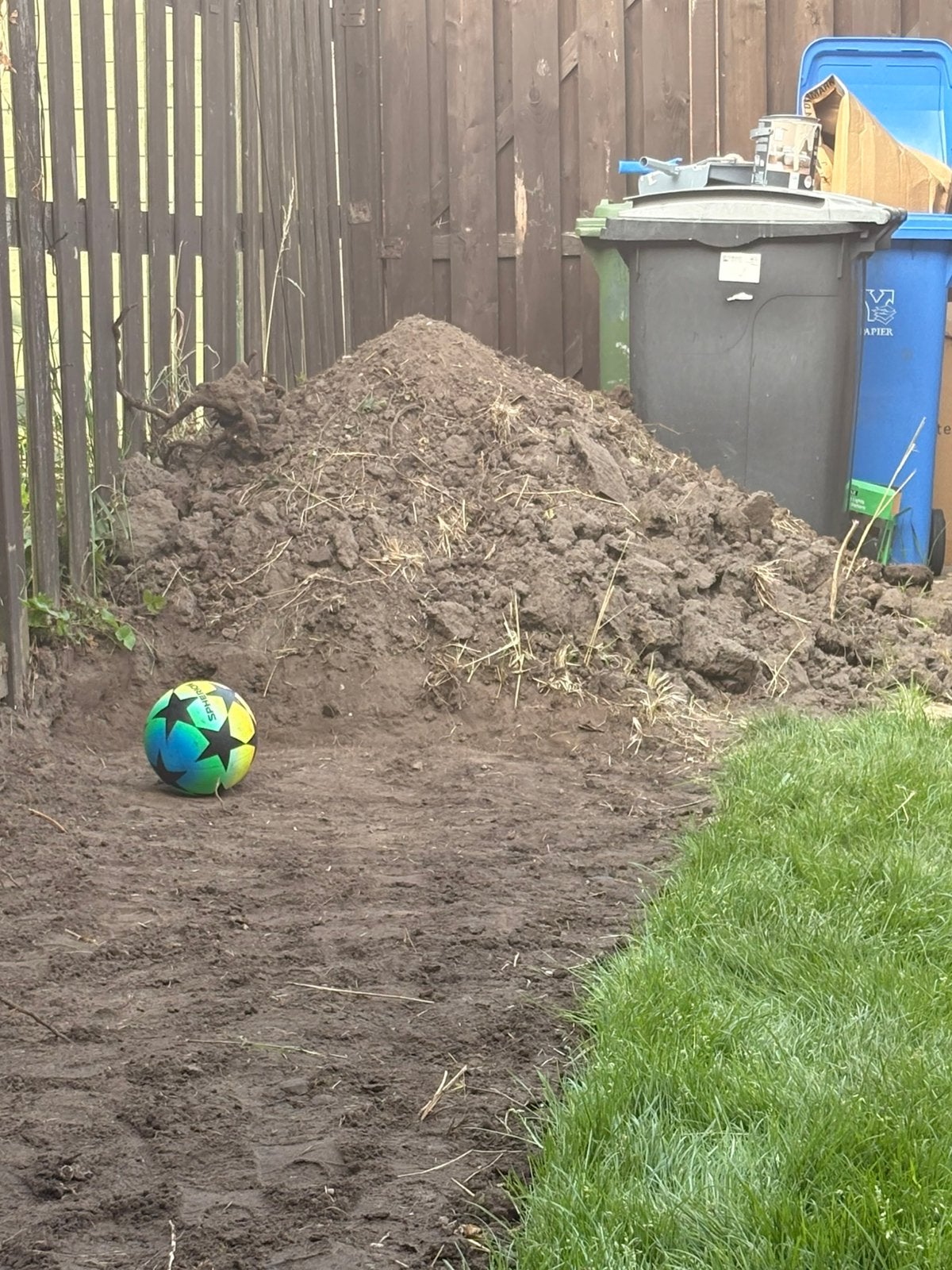 Grote bult tuinaarde, Tuin en Terras, Aarde en Mest, Ophalen, Tuinaarde