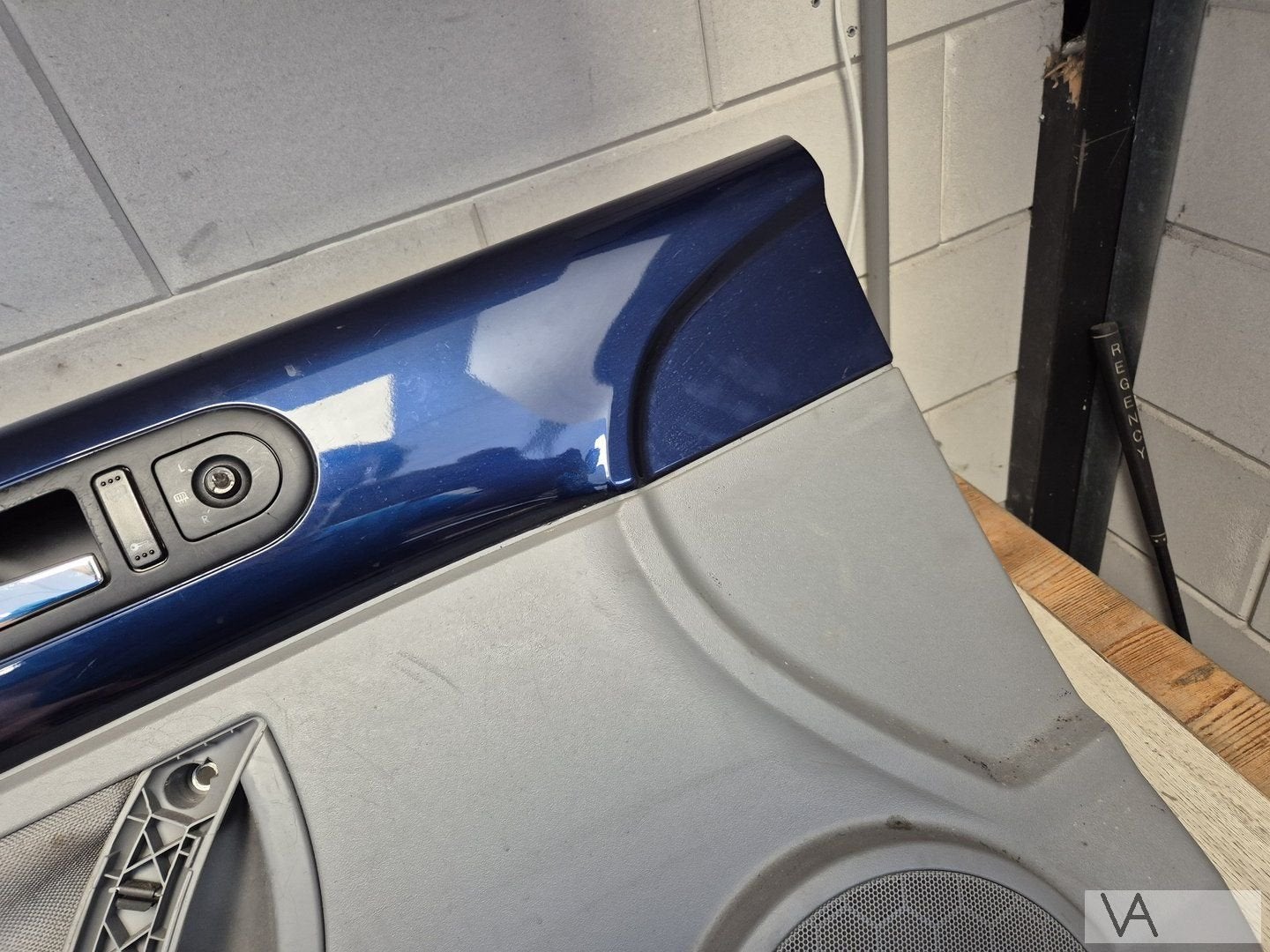 VW New Beetle CABRIO 2002 - 2009 deurpaneel links voor €100, Auto-onderdelen, Gebruikt, -, Volkswagen, -