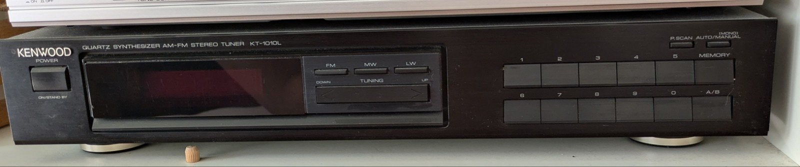 Kenwood KT-1010L Quartz Synthesizer AM-FM Stereo Tuner, Audio, Tv en Foto, Ophalen of Verzenden, Gebruikt, Analoog