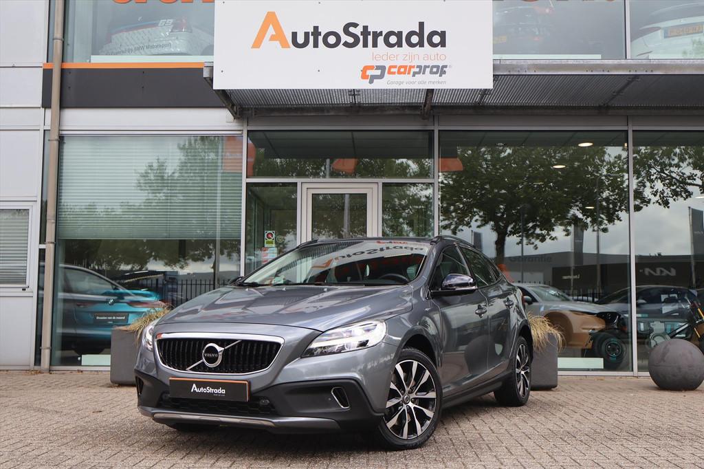 Volvo V40 Cross Country 1.5 T3 Dynamic Editon 152PK I Navi I, Auto's, Stof, 4 cilinders, 152 pk, 1500 kg