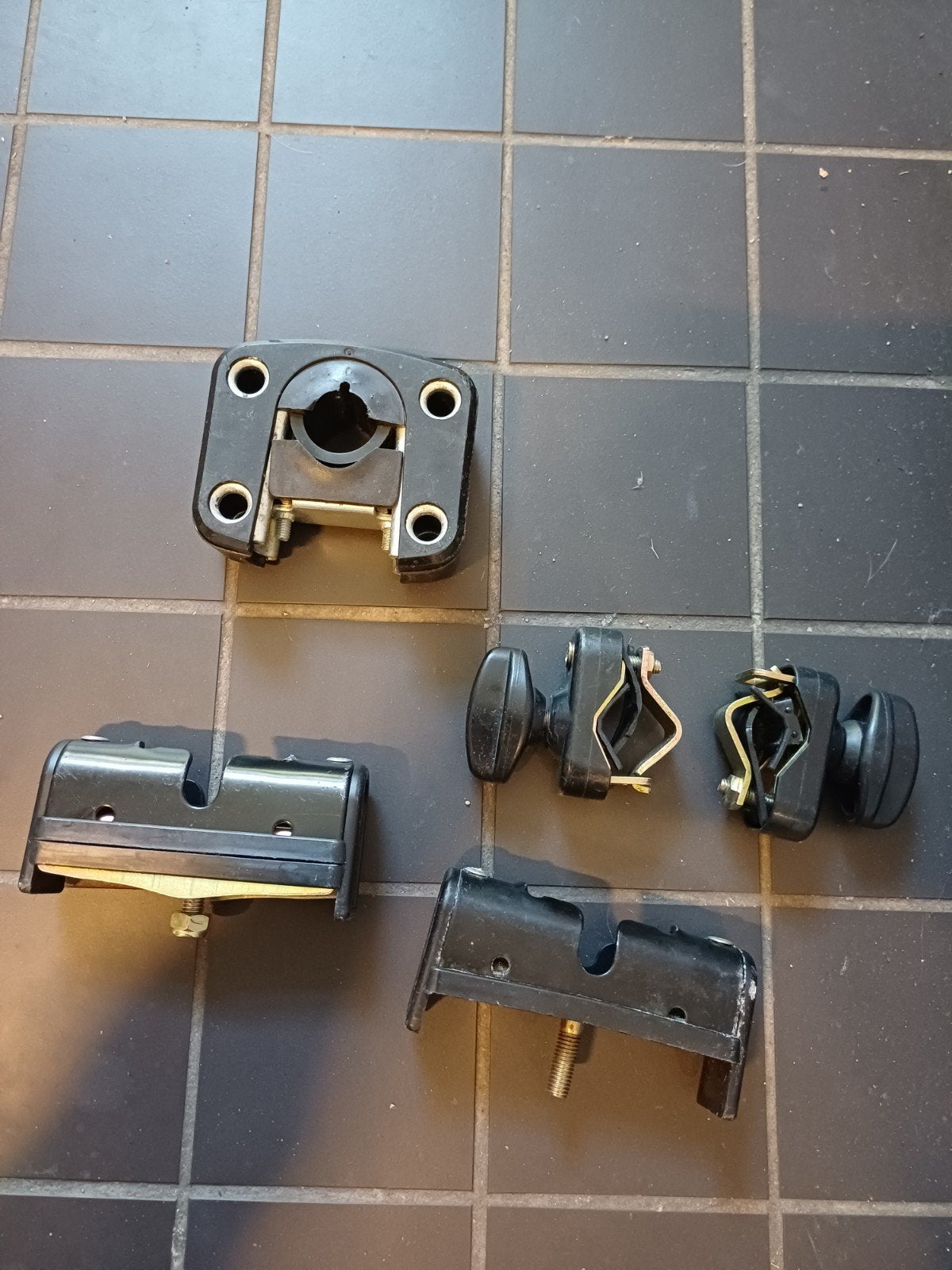 Bevestigingsbeugels Bobike, Ophalen of Verzenden, Gebruikt, Bobike