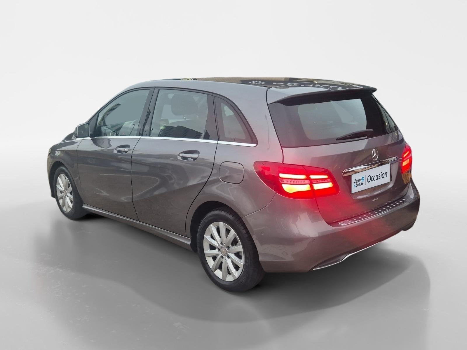 Mercedes-Benz B-klasse 180 Ambition | Trekhaak | PDC | LMV |, 12 maanden, 1325 kg, Gebruikt, 4 cilinders