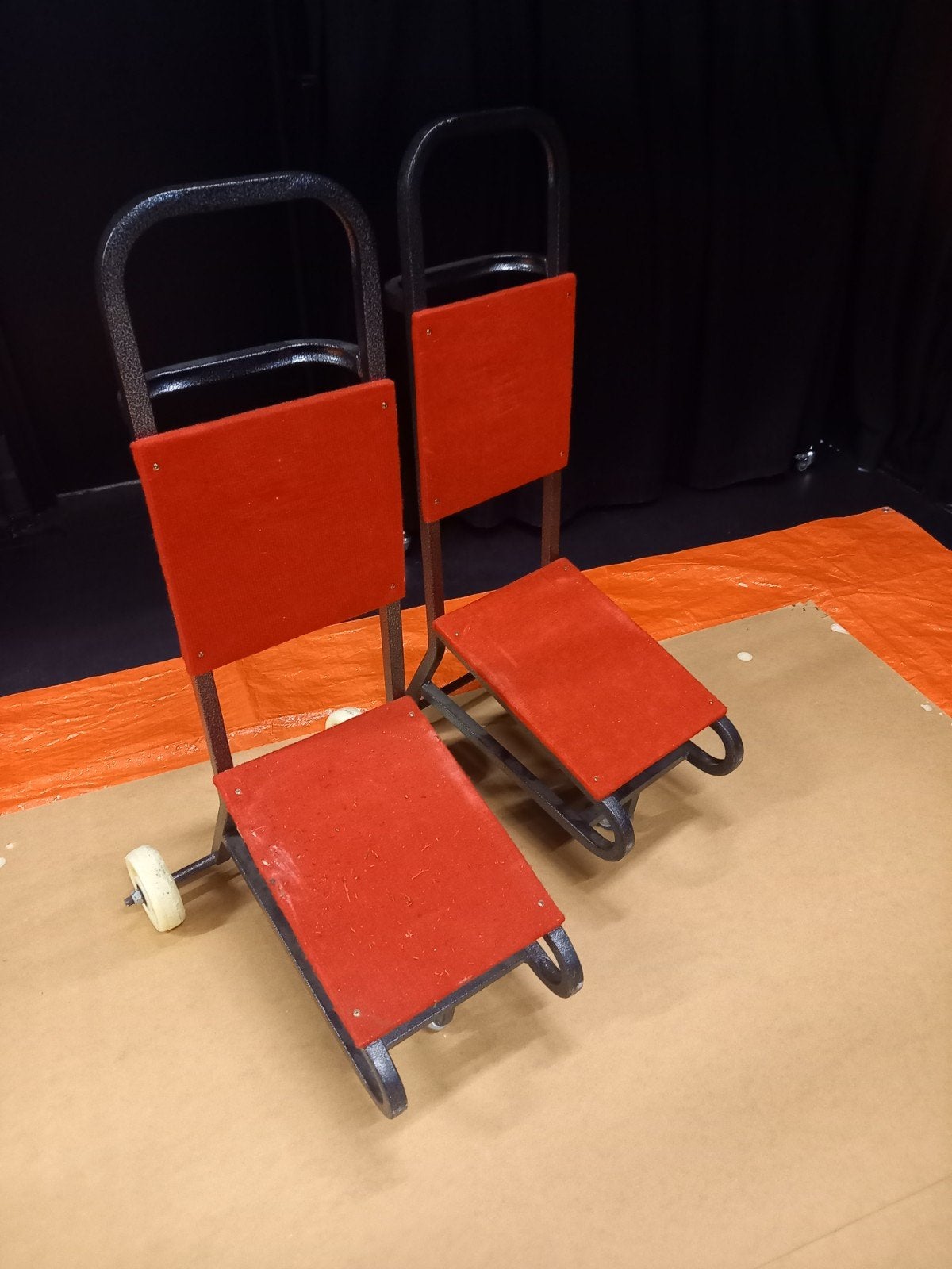 Stoel karren. Stapel stoelen kar., Ophalen of Verzenden