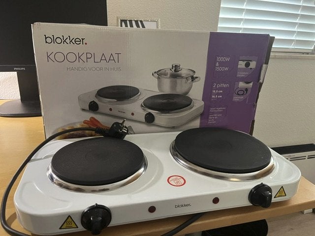 Blokker Kookplaat - 2 pitten, 1000W & 1500W, Ophalen, 3 kookzones of minder, Zo goed als nieuw, Vrijstaand