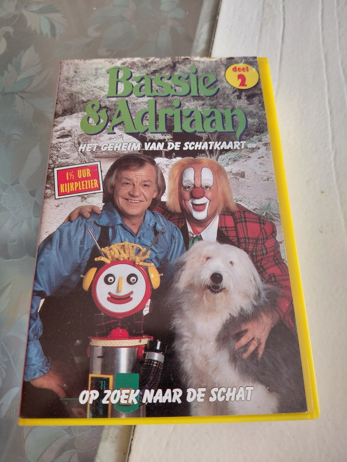 Zeldzame VHS Bassie & Adriaan Schatkaart Deel 2 - CNR (1992), Cd's en Dvd's, Ophalen of Verzenden, Gebruikt, Serie, VHS