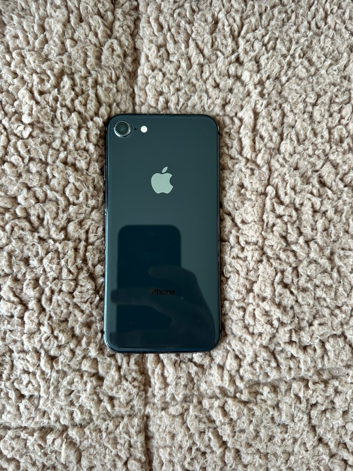 Iphone 8, Ophalen, Zo goed als nieuw, 64 GB