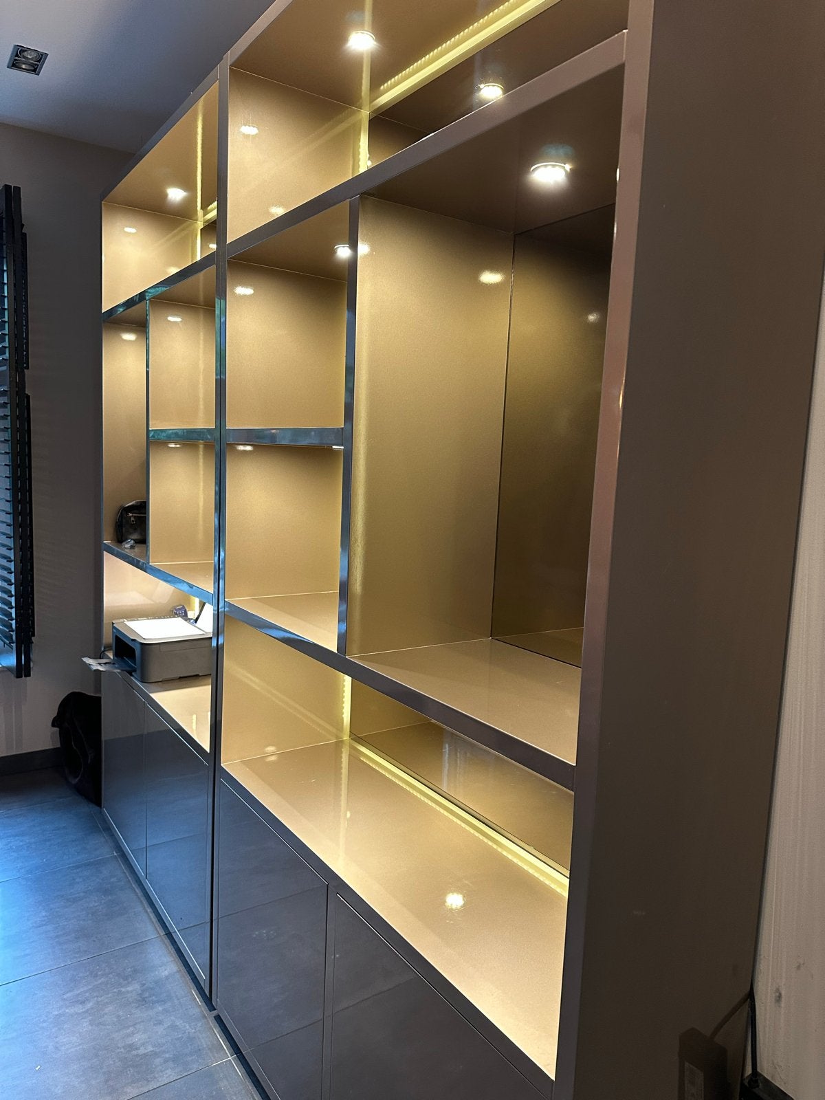 2x Luxe Maatwerk Designkasten Champagne Metallic, Ophalen, Overige materialen, Gebruikt, 200 cm of meer
