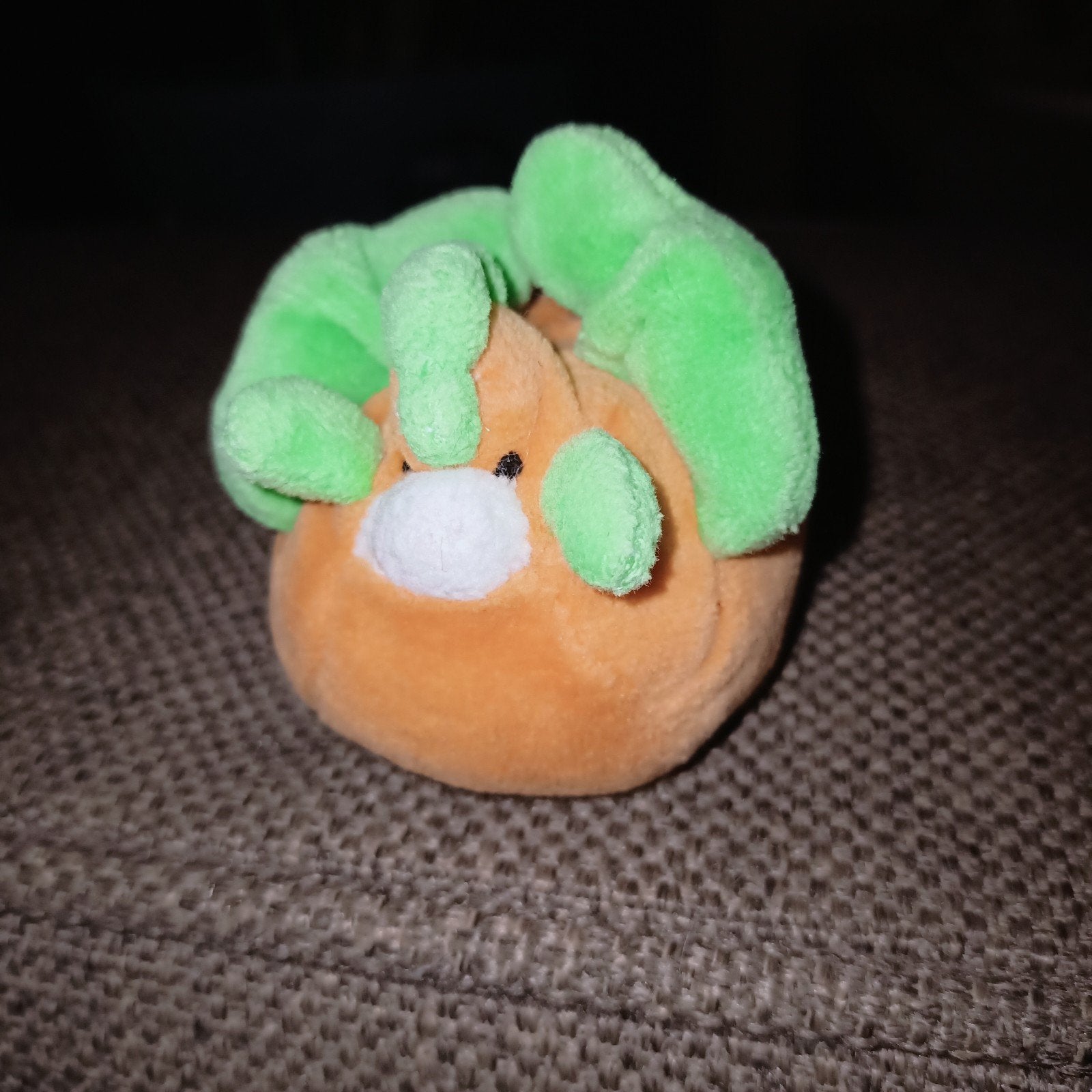 Klein oranje groene kipje., Oranje, Overige merken, Overige typen, Wasbaar