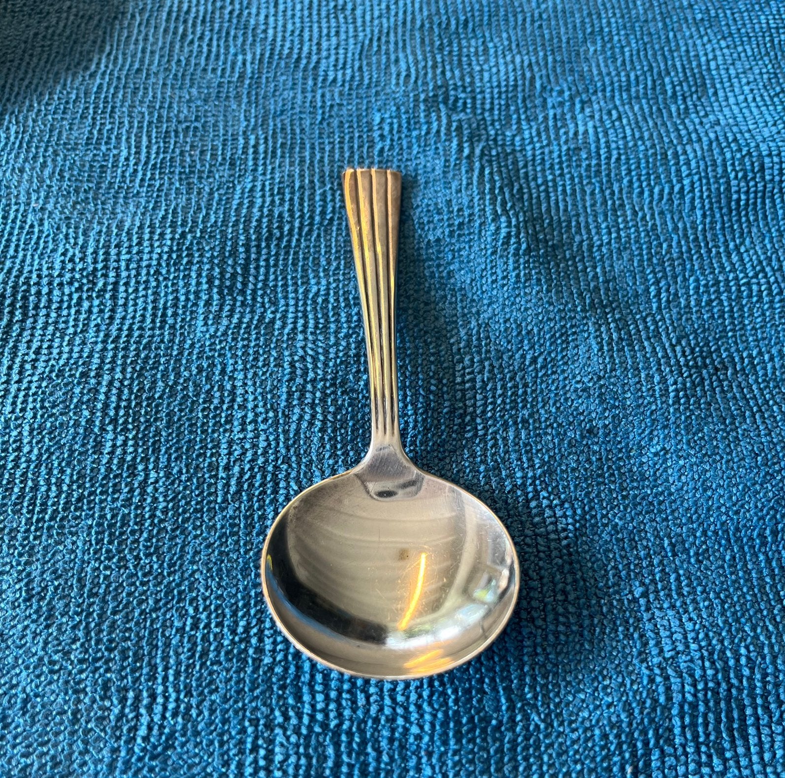 verzilverde suikerlepel van DE, Ophalen of Verzenden