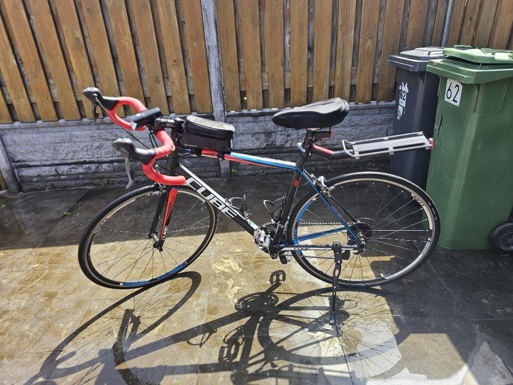 Cube Peloton Racefiets/Goed onderhouden/ Klaar om te rijden, Fietsen en Brommers, Fietsen | Racefietsen, Overige merken, Minder dan 10 versnellingen