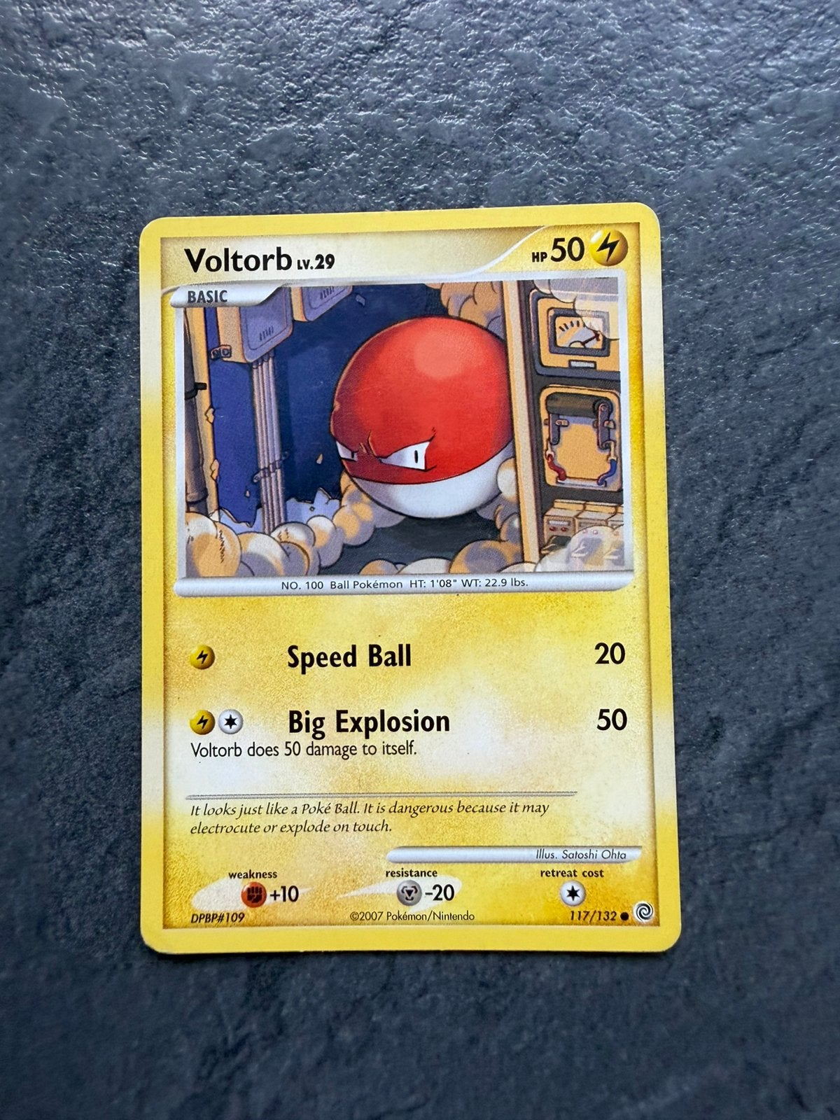Voltorb, Ophalen of Verzenden, Zo goed als nieuw