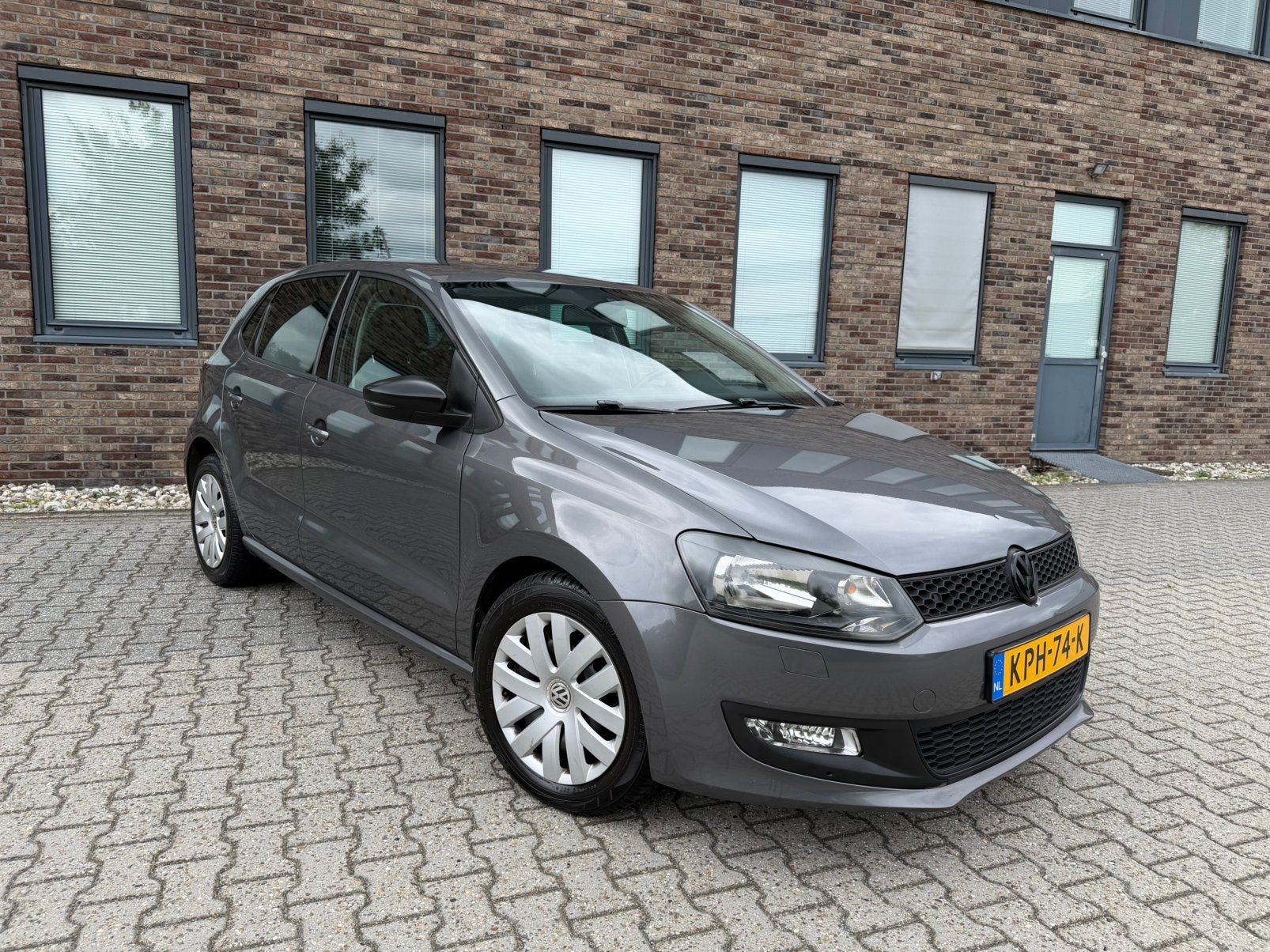 Volkswagen Polo Style 1.2 TSI 105PK Airco Cruise PDC Carplay, Auto's, Voorwielaandrijving, Stof, Zwart, 4 cilinders