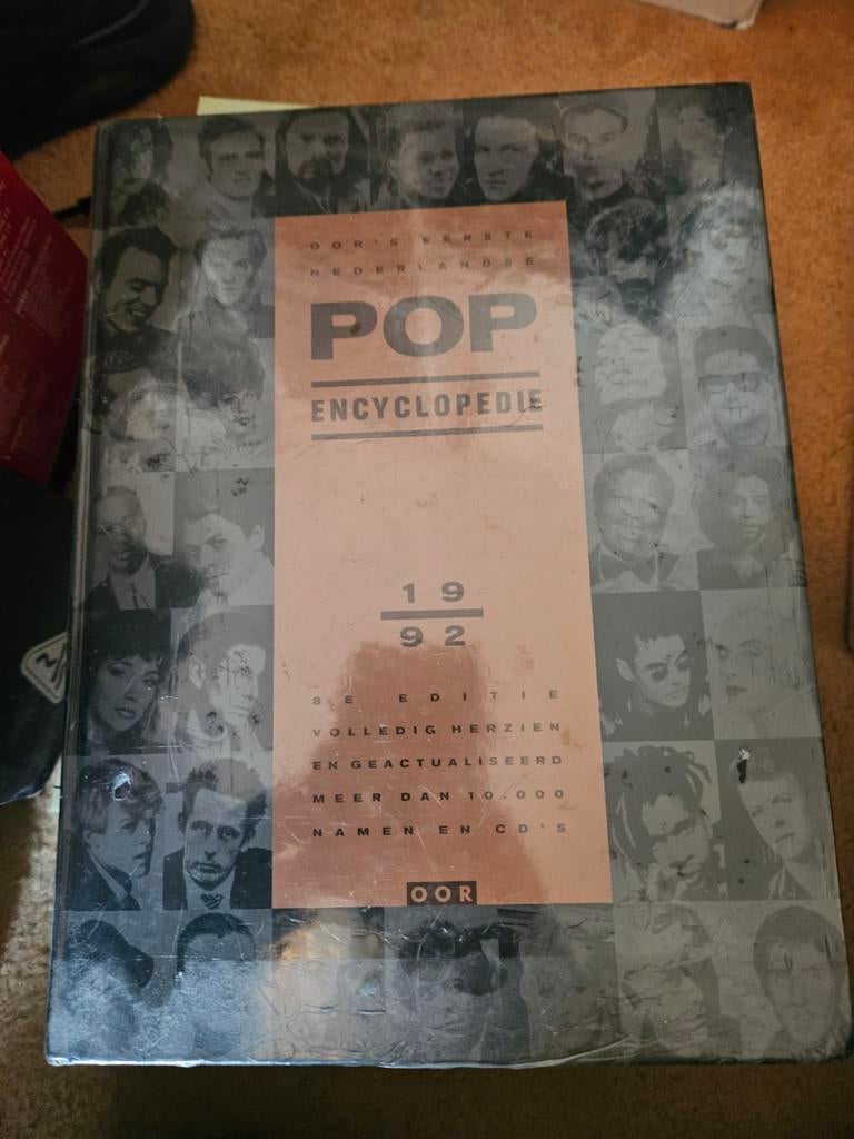 OOR's Eerste Nederlandse Pop Encyclopedie 1992, Ophalen of Verzenden, Nieuw, Overige onderwerpen, Los deel