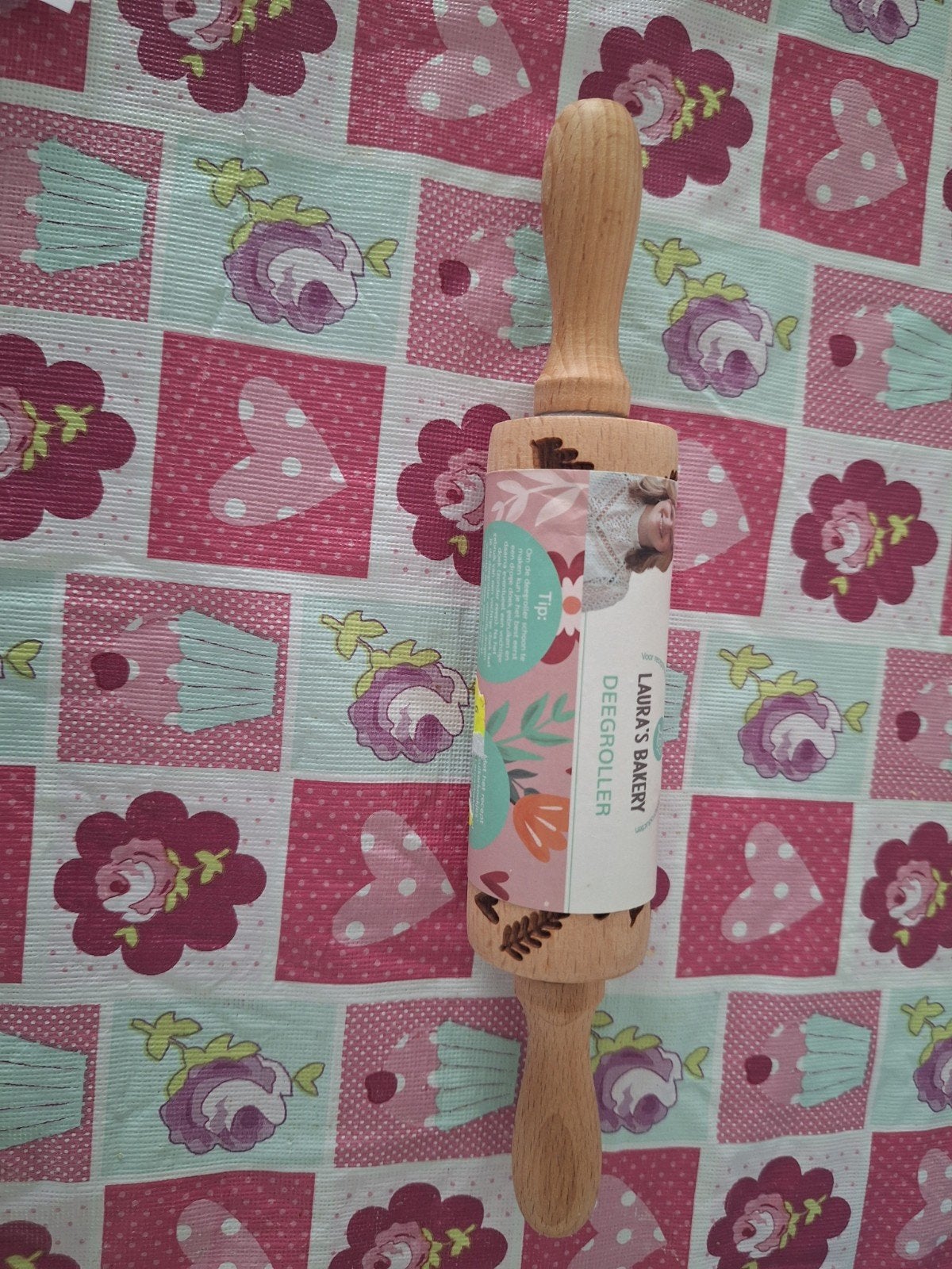 Deegroller met motief - Laura's Bakery, Huis en Inrichting, Keuken | Keukenbenodigdheden, Overige typen, Hout, Nieuw, Ophalen of Verzenden