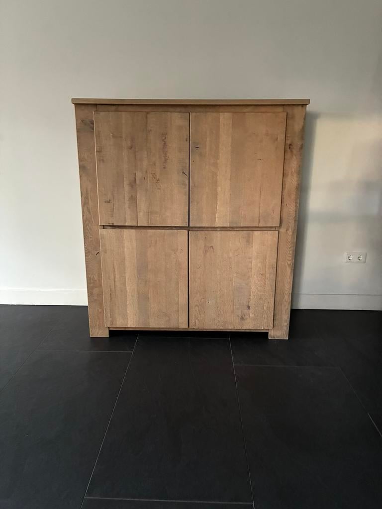 Massief houten kast 145x130x47 cm, Ophalen, 200 cm of meer, Zo goed als nieuw, Minder dan 150 cm