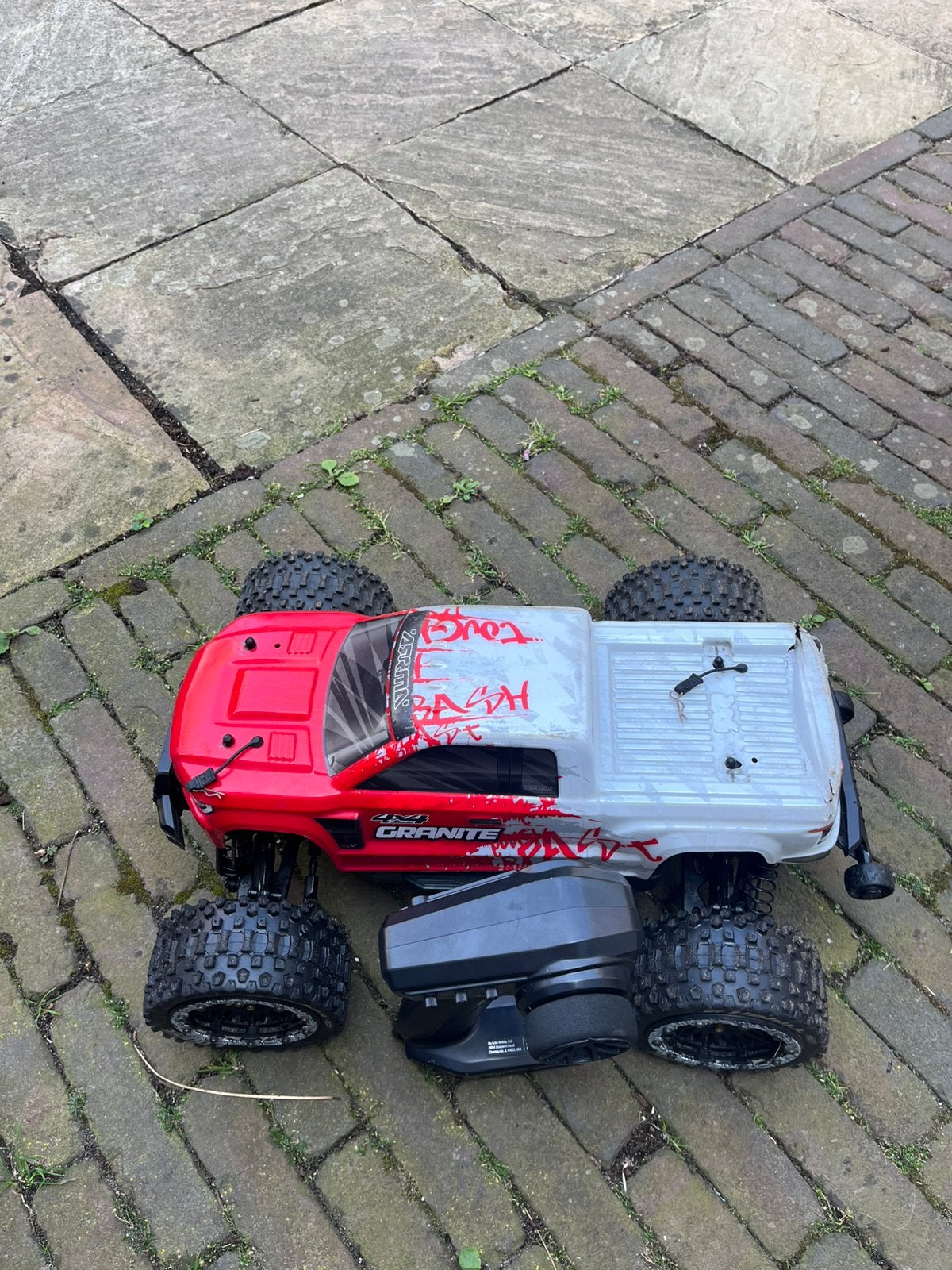 Arrma granite 4x4 3s, Ophalen, Zo goed als nieuw, Auto offroad