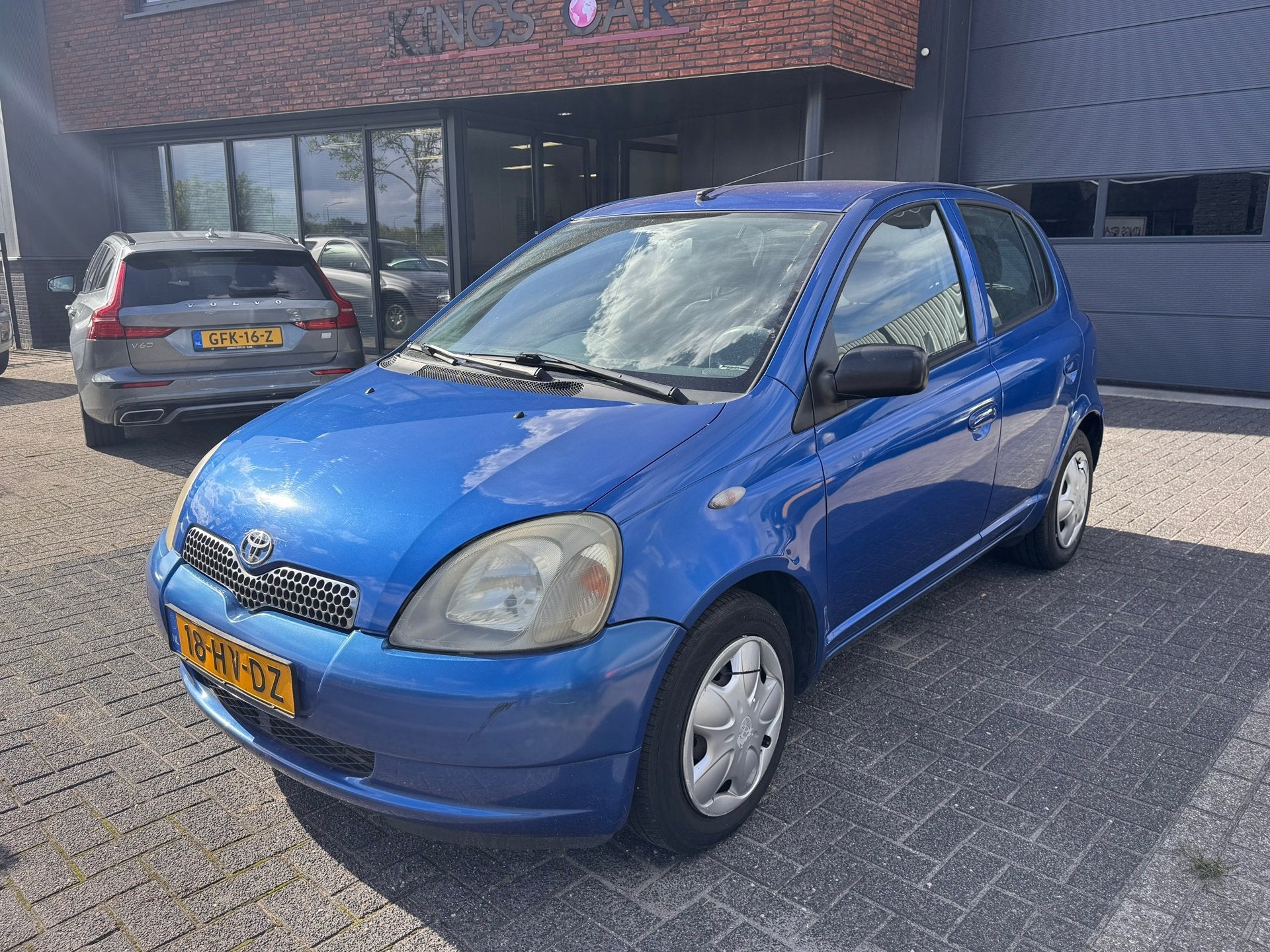 Toyota Yaris 1.0-16V VVT-i Sol, Voorwielaandrijving, Gebruikt, 4 cilinders, 68 pk