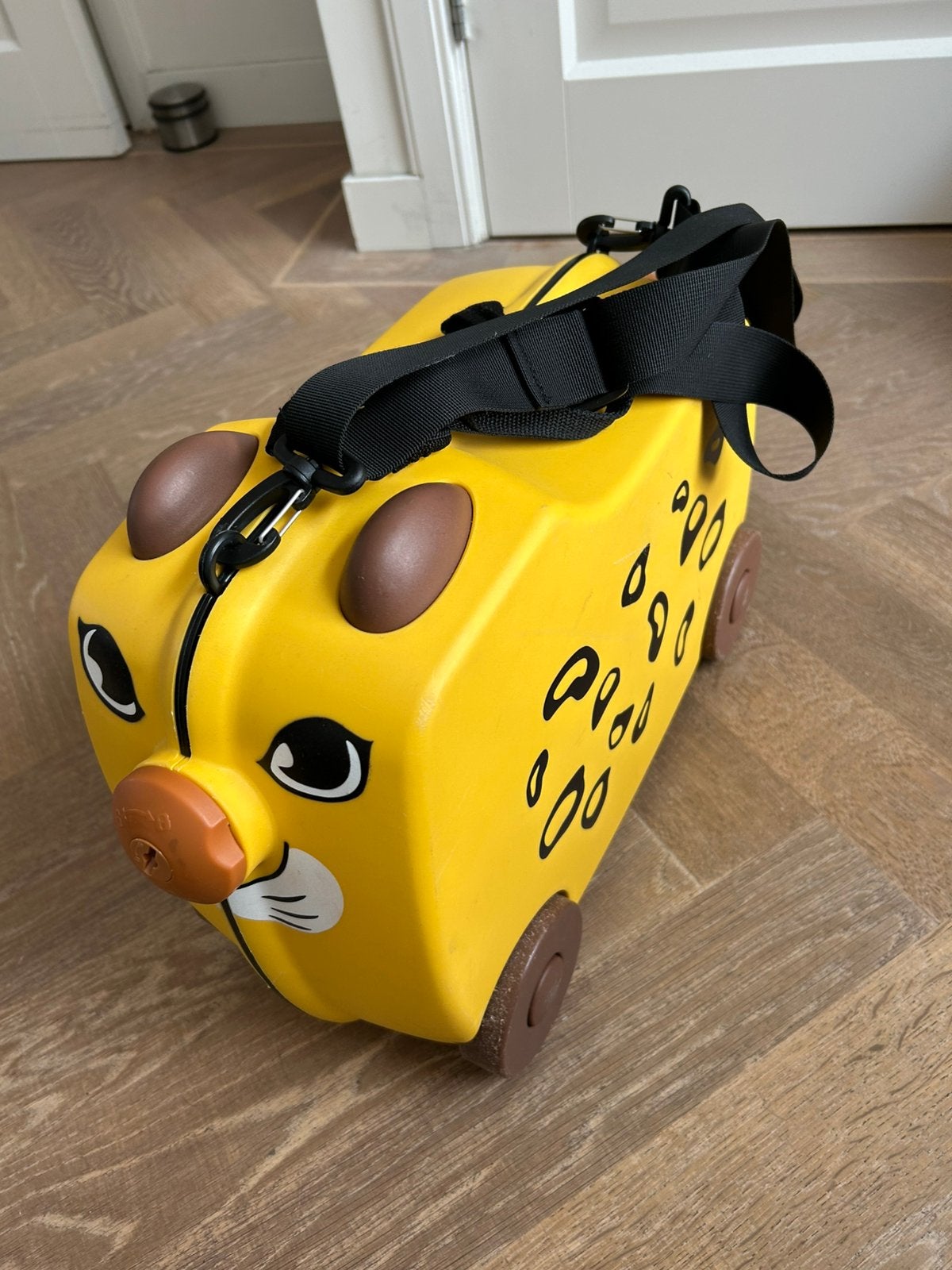 Topmove Kinderreiskoffer tijger, Sieraden, Tassen en Uiterlijk, Ophalen, Hard kunststof, Minder dan 50 cm, Zo goed als nieuw