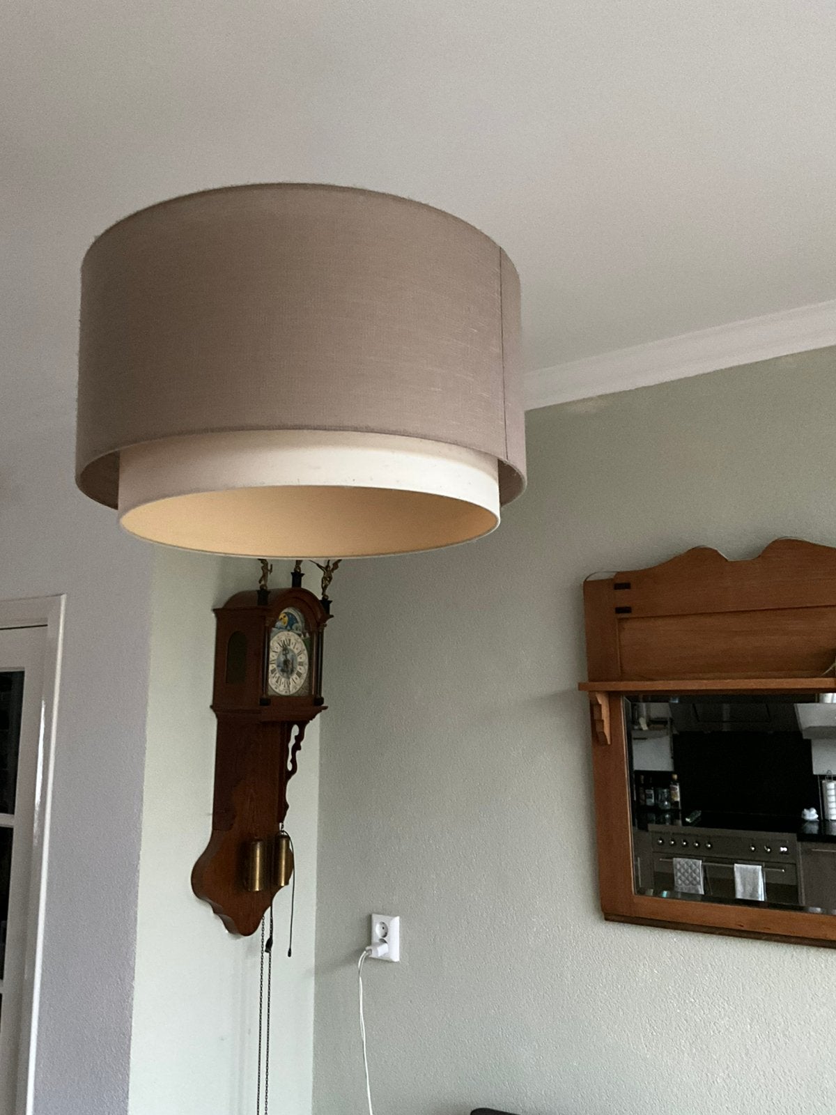 Moderne hanglamp met dubbele kap, Ophalen of Verzenden, Gebruikt, Textiel, E27 (groot)