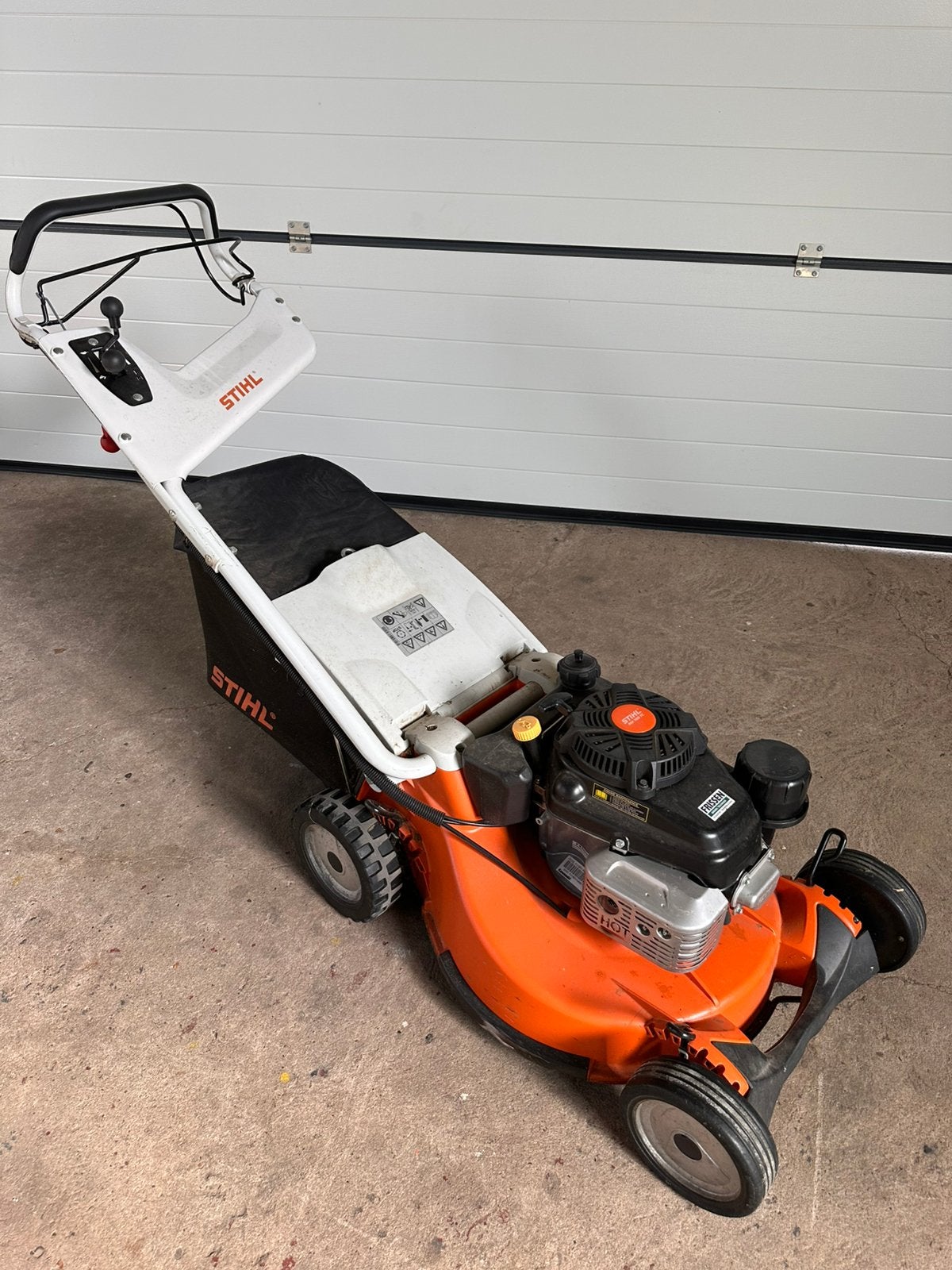 Stihl RM756 YC grasmaaier benzine, Tuin en Terras, Ophalen, Gebruikt, Opvangbak, Benzine-grasmaaier